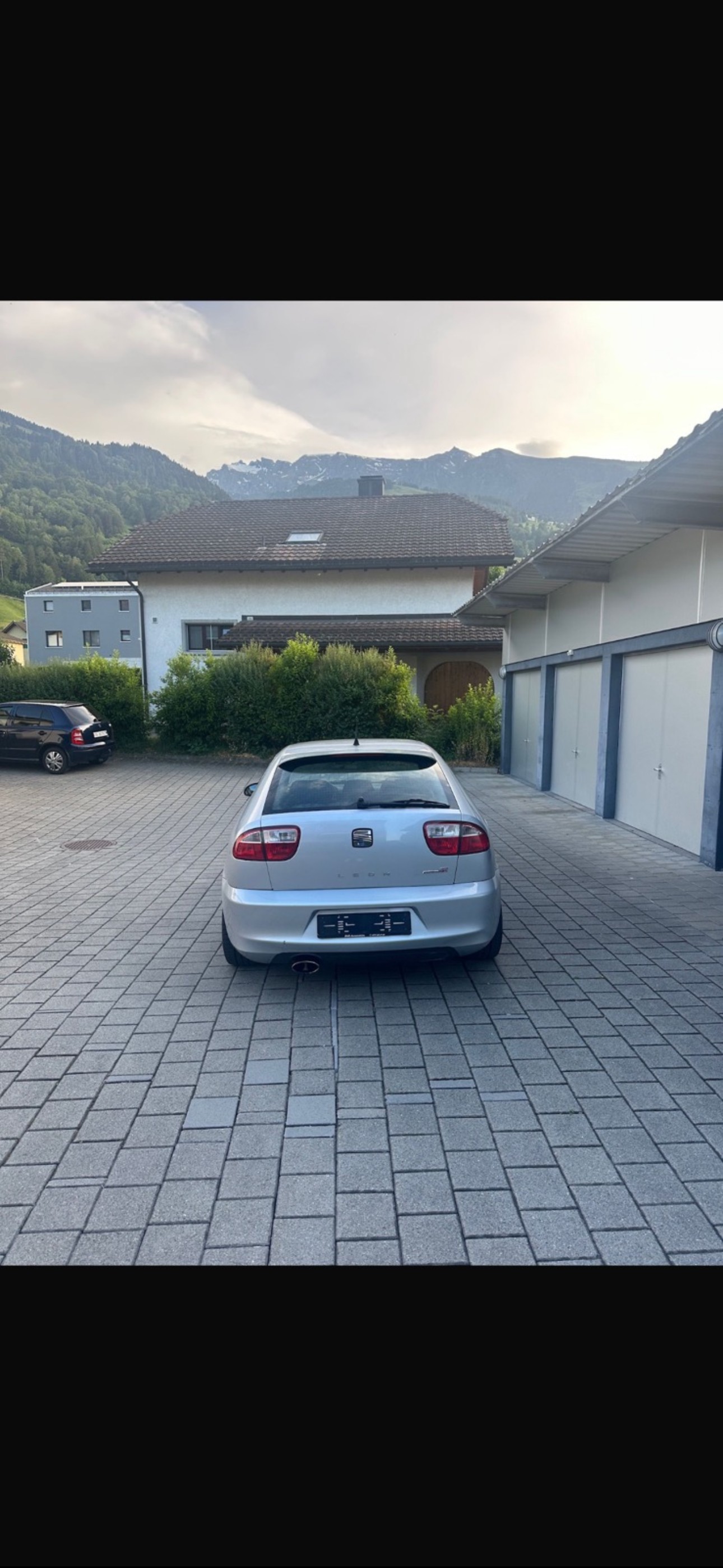 SEAT 1.8 20VT 225 Cupra R-image-3