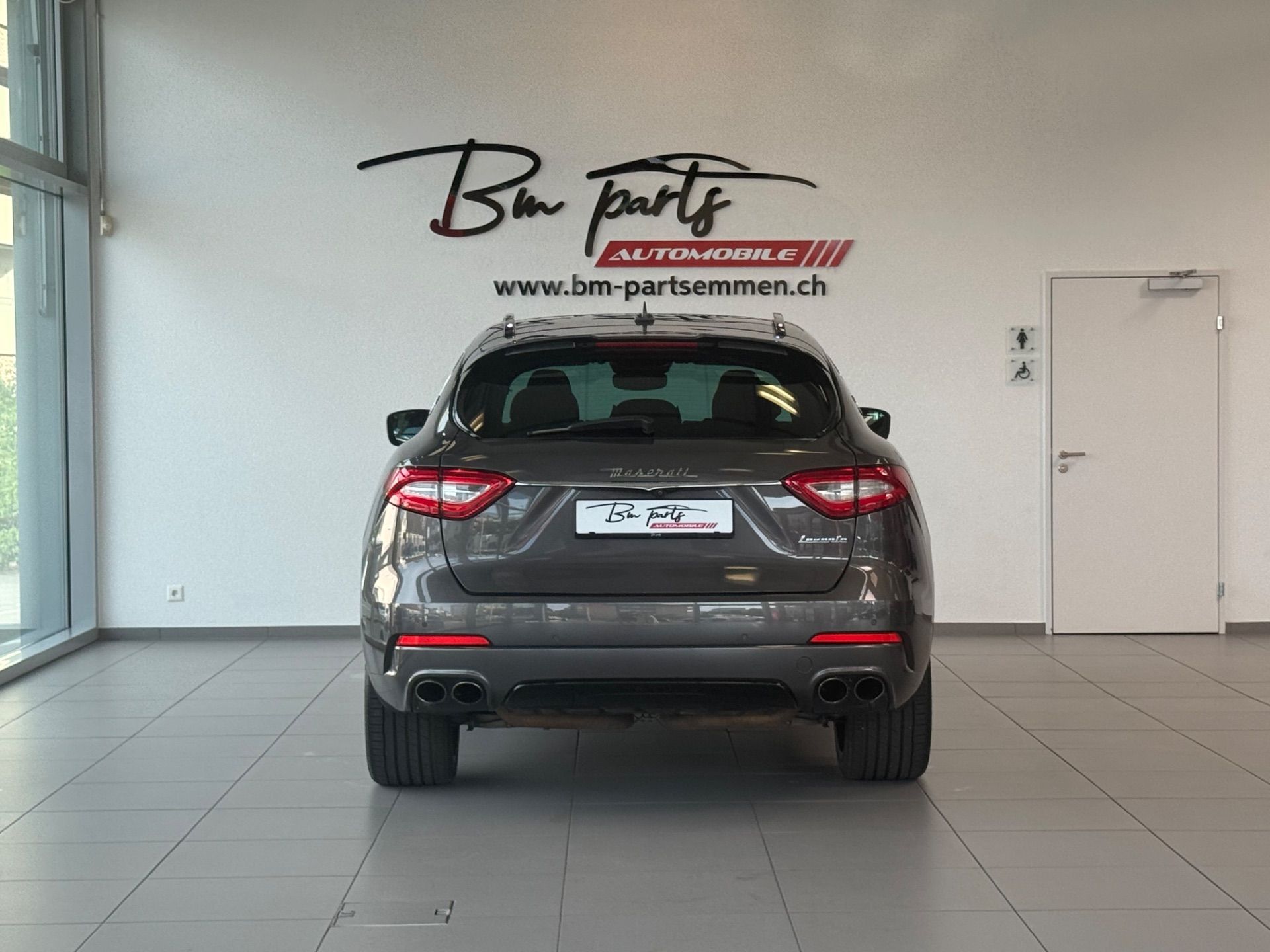 MASERATI Levante S 3.0 V6 Automatica-image-4