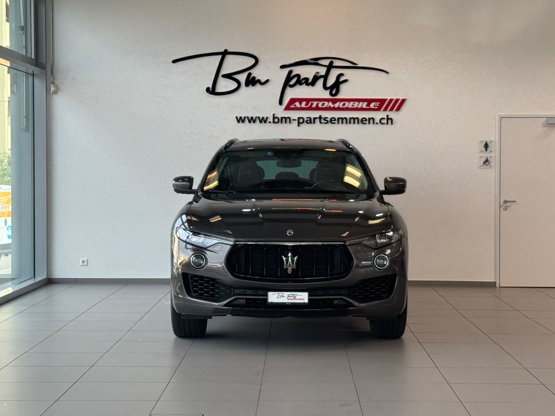 MASERATI Levante S 3.0 V6 Automatica-image-8