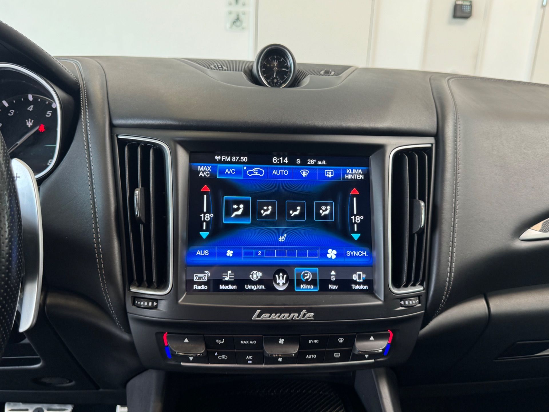 MASERATI Levante S 3.0 V6 Automatica-image-21