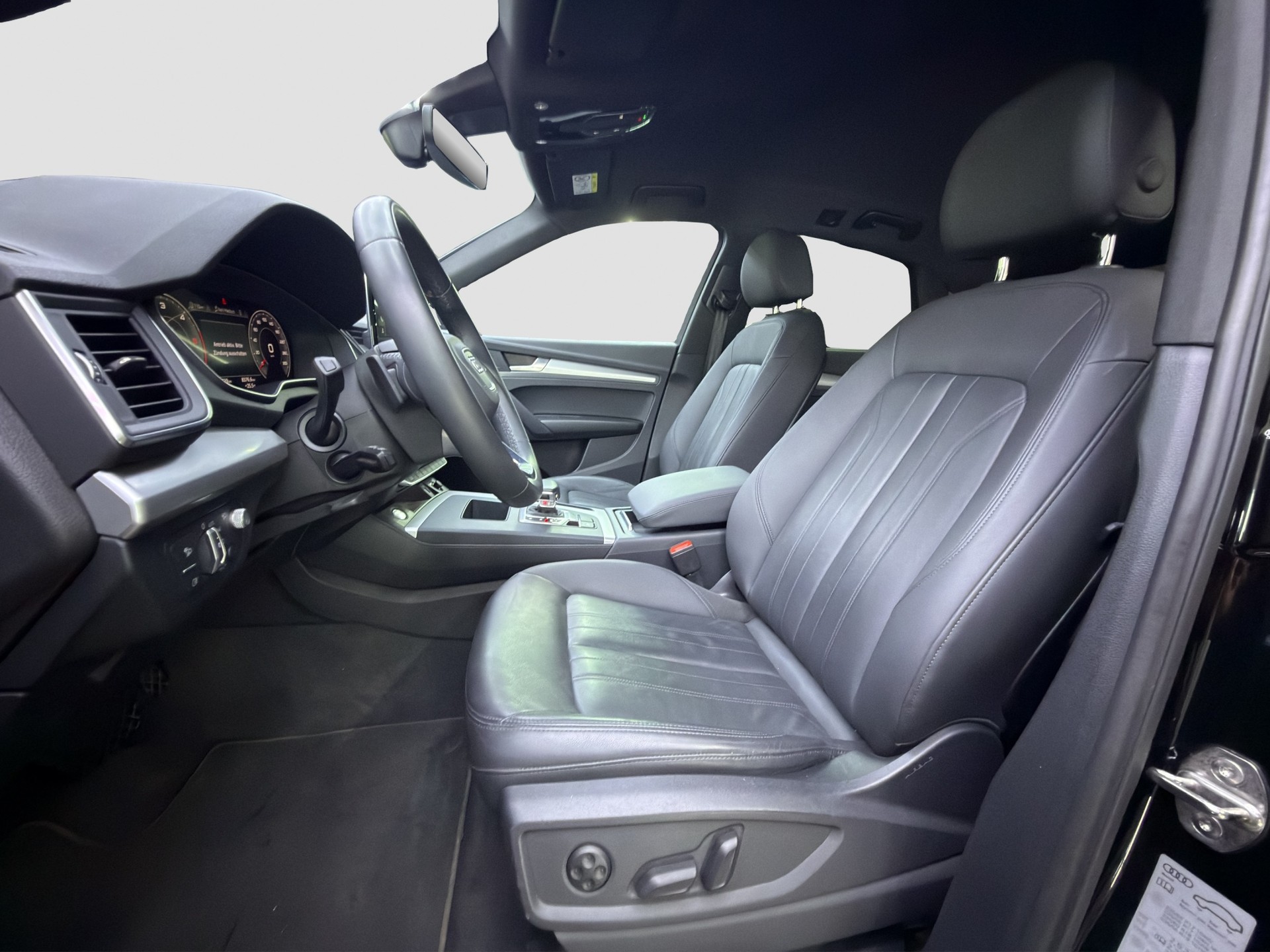 AUDI Q5 Sportback 50 TDI S line BLACK quattro tiptronic-image-11
