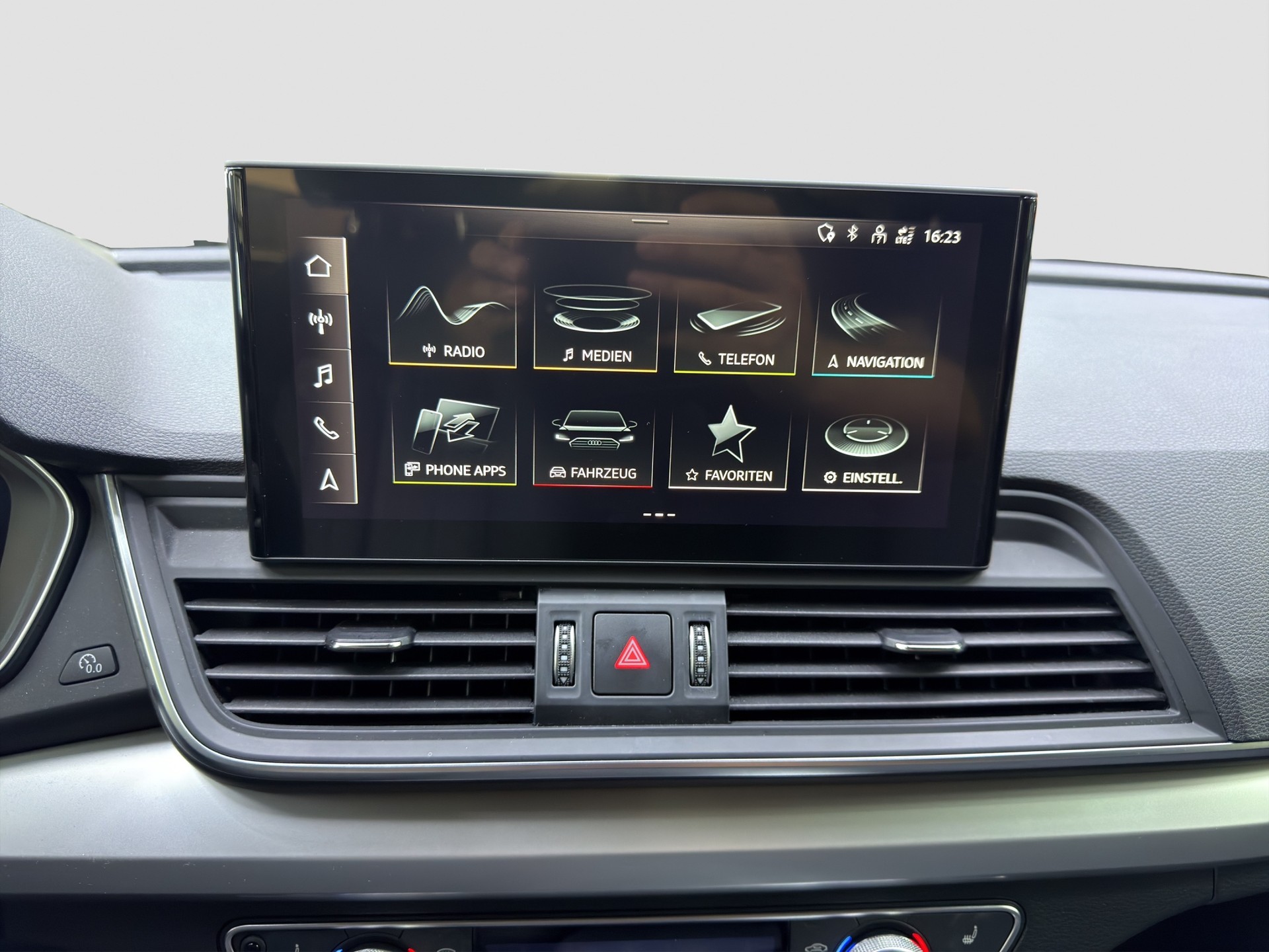 AUDI Q5 Sportback 50 TDI S line BLACK quattro tiptronic-image-8