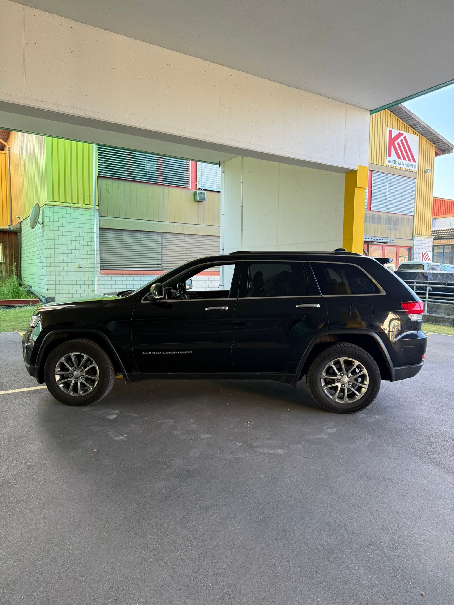 JEEP Grand Cherokee 3.0 CRD limited Automatic-image-3