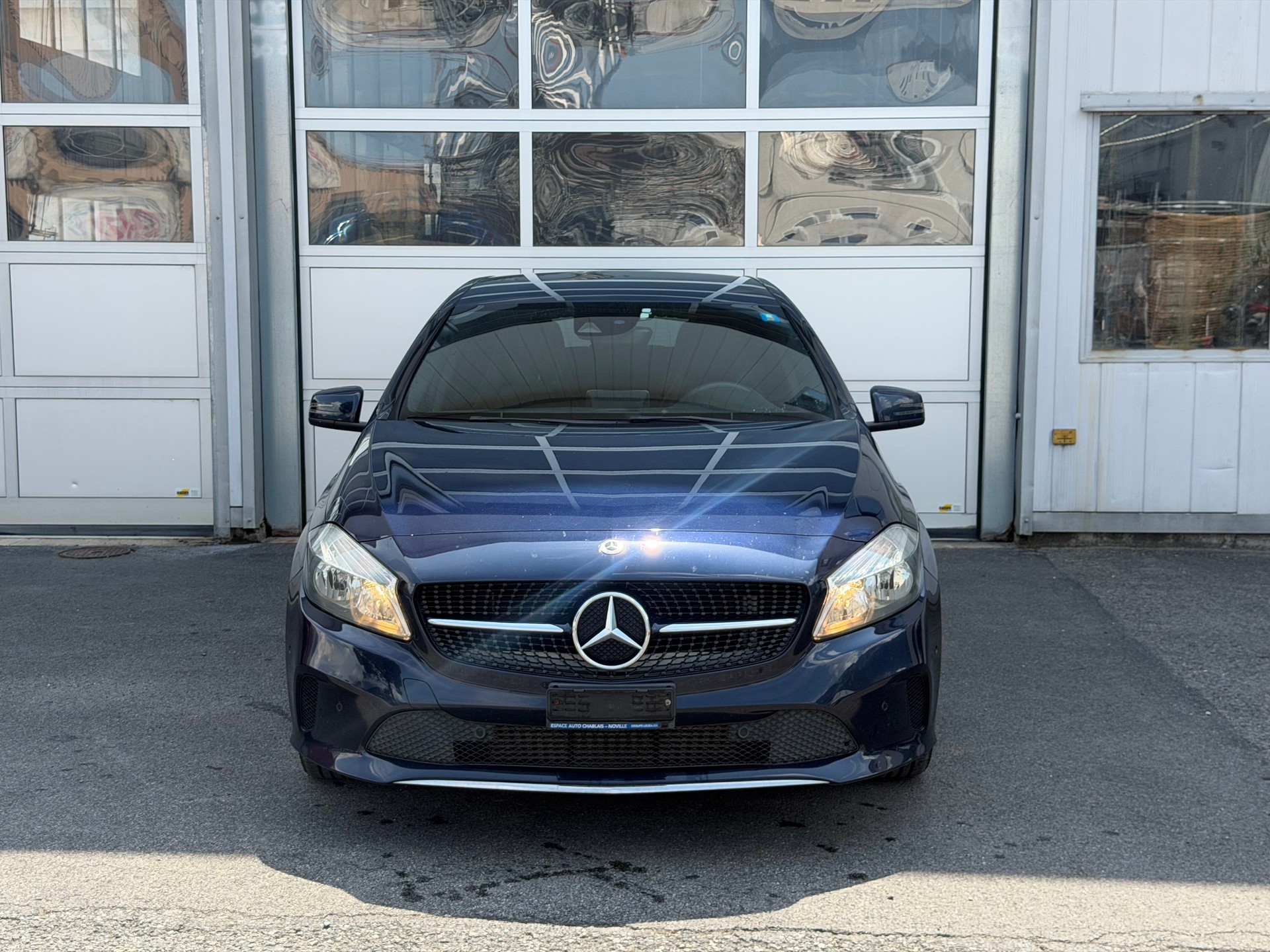 MERCEDES-BENZ A 180 Style 7G-DCT-image-1