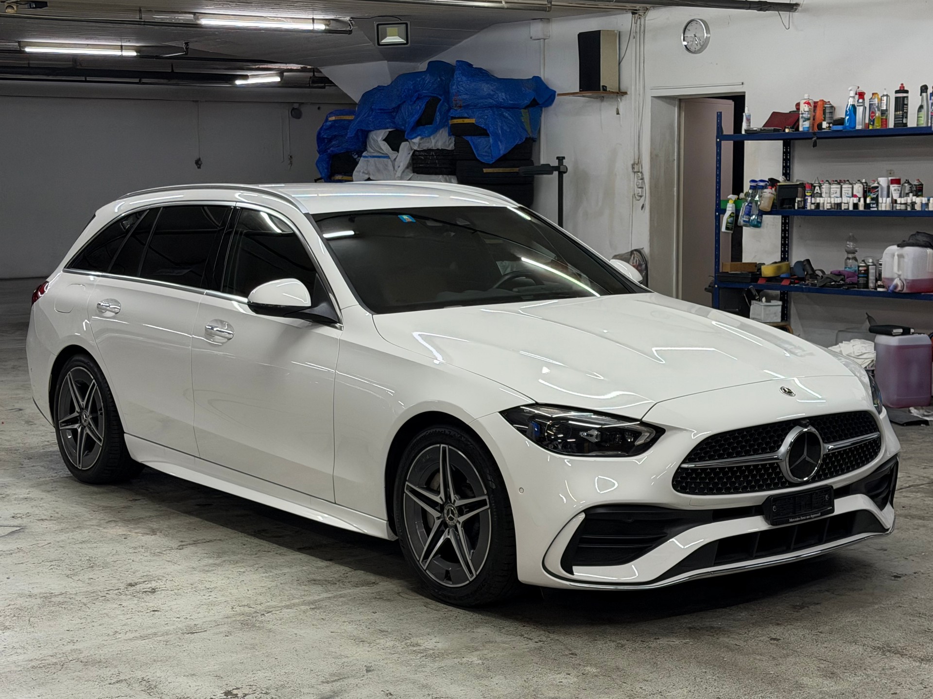 MERCEDES-BENZ C 220 d T 4Matic AMG Line-image-5