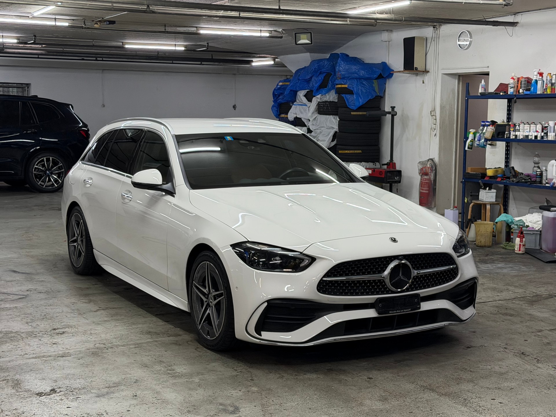 MERCEDES-BENZ C 220 d T 4Matic AMG Line-image-1