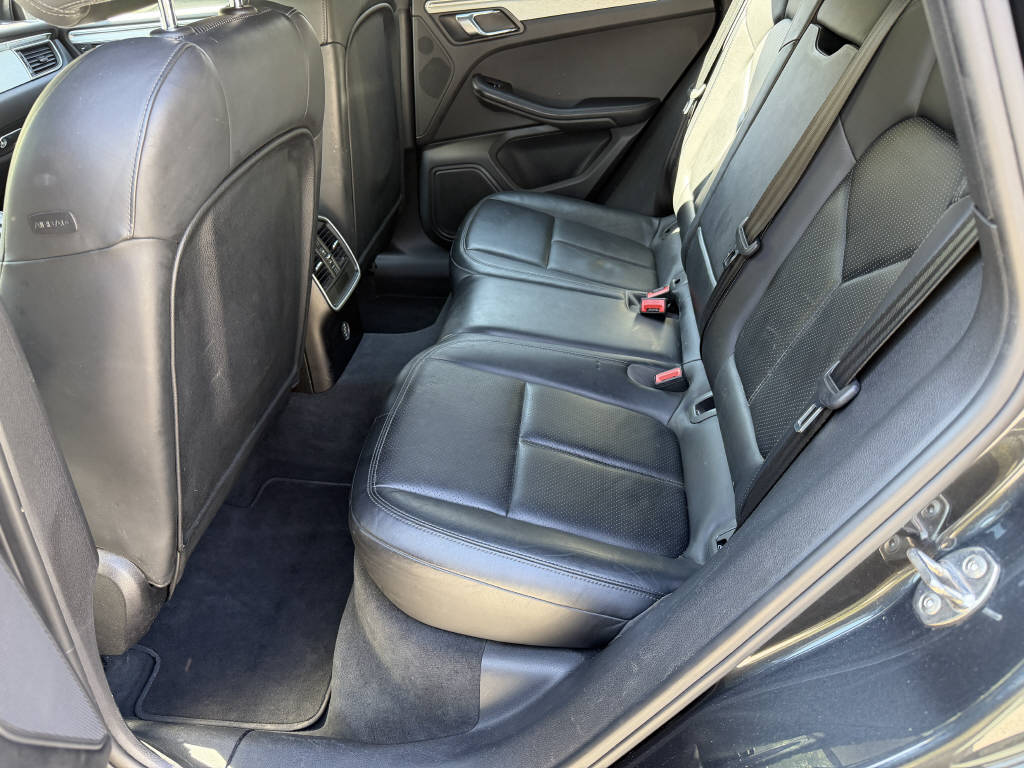 PORSCHE Macan 3.0 V6 S-image-10