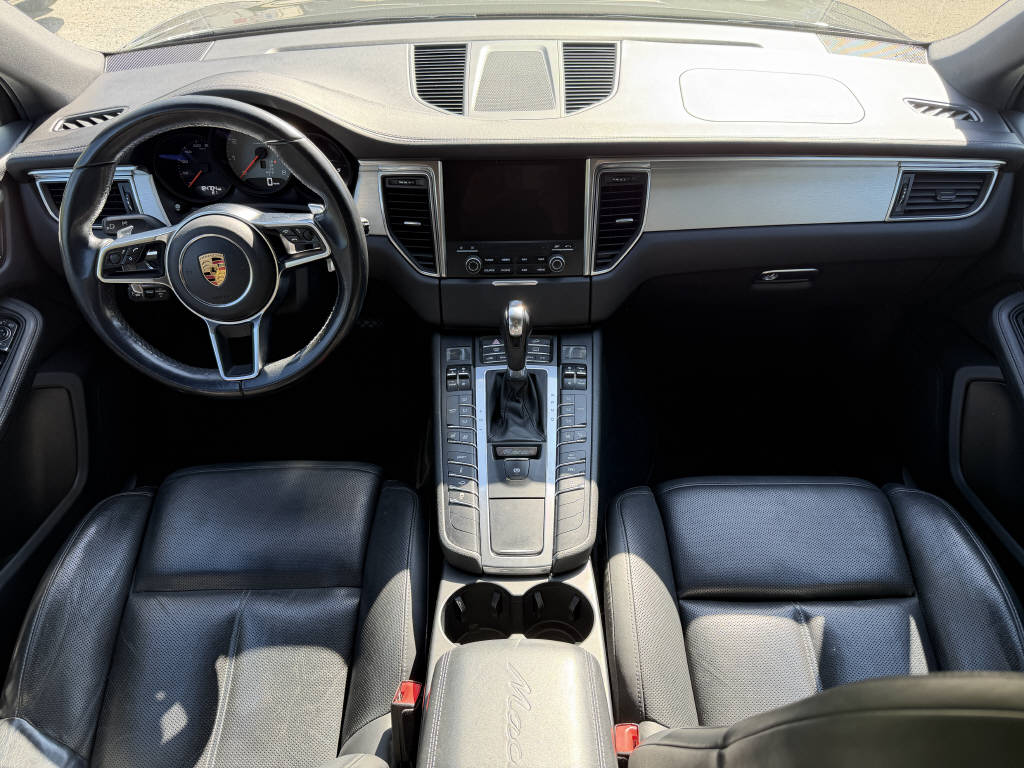 PORSCHE Macan 3.0 V6 S-image-9