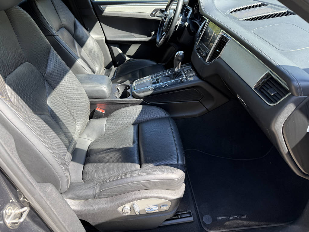 PORSCHE Macan 3.0 V6 S-image-13