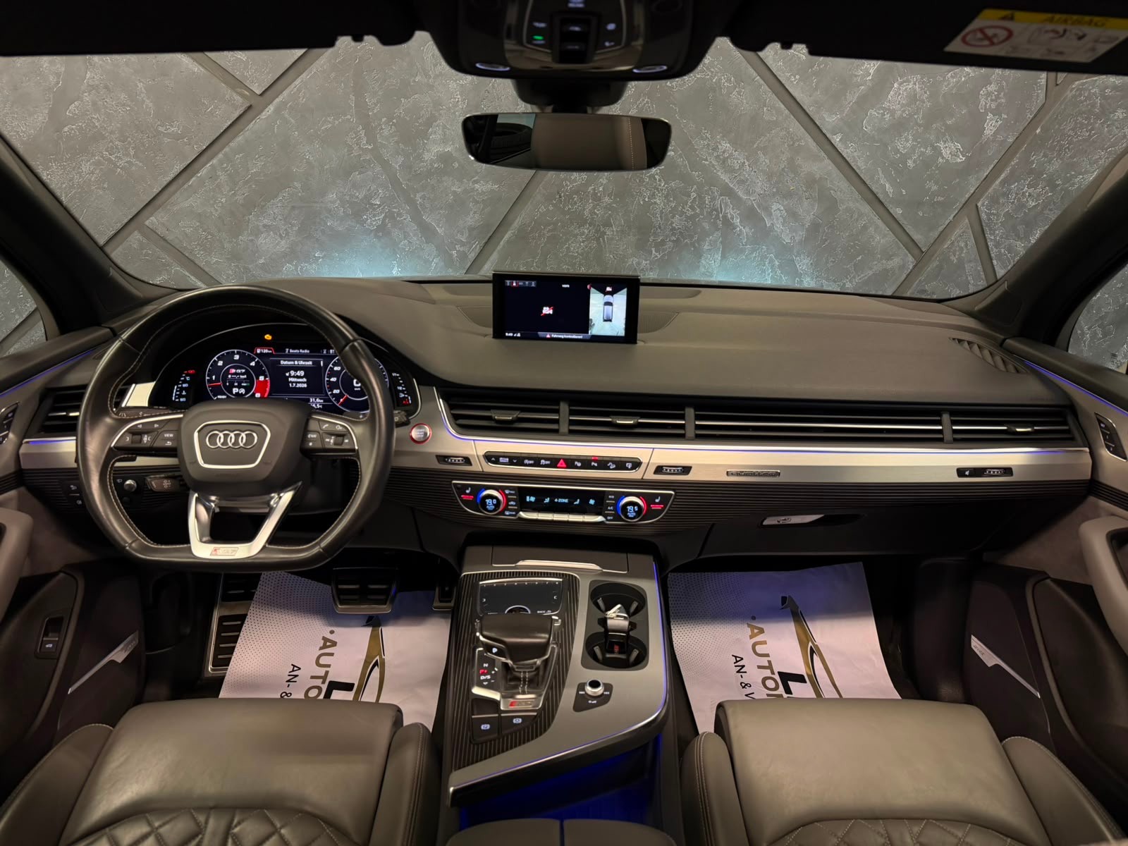 AUDI SQ7 4.0 TDI quattro tiptronic 7plätze-image-7