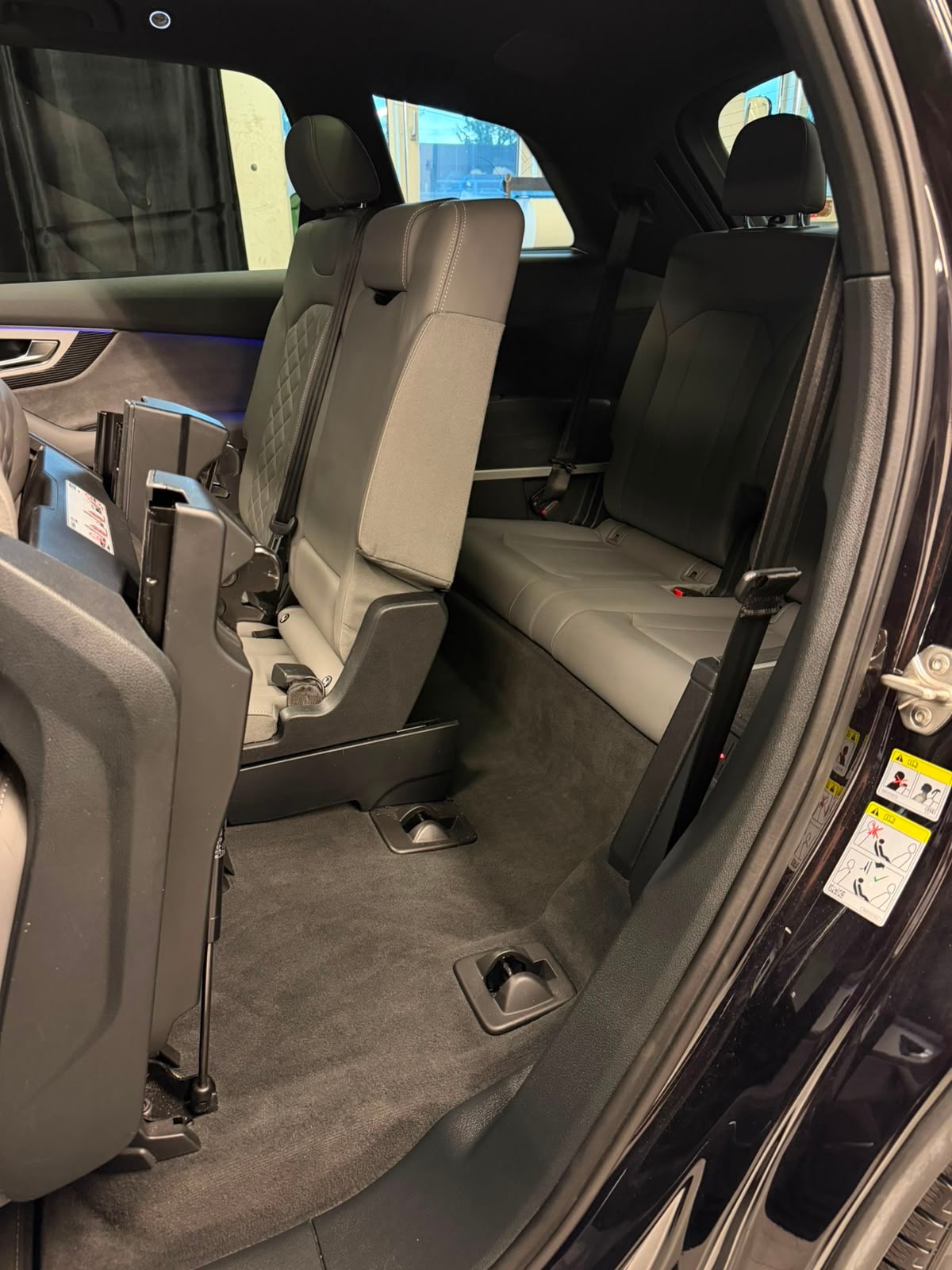 AUDI SQ7 4.0 TDI quattro tiptronic 7plätze-image-10