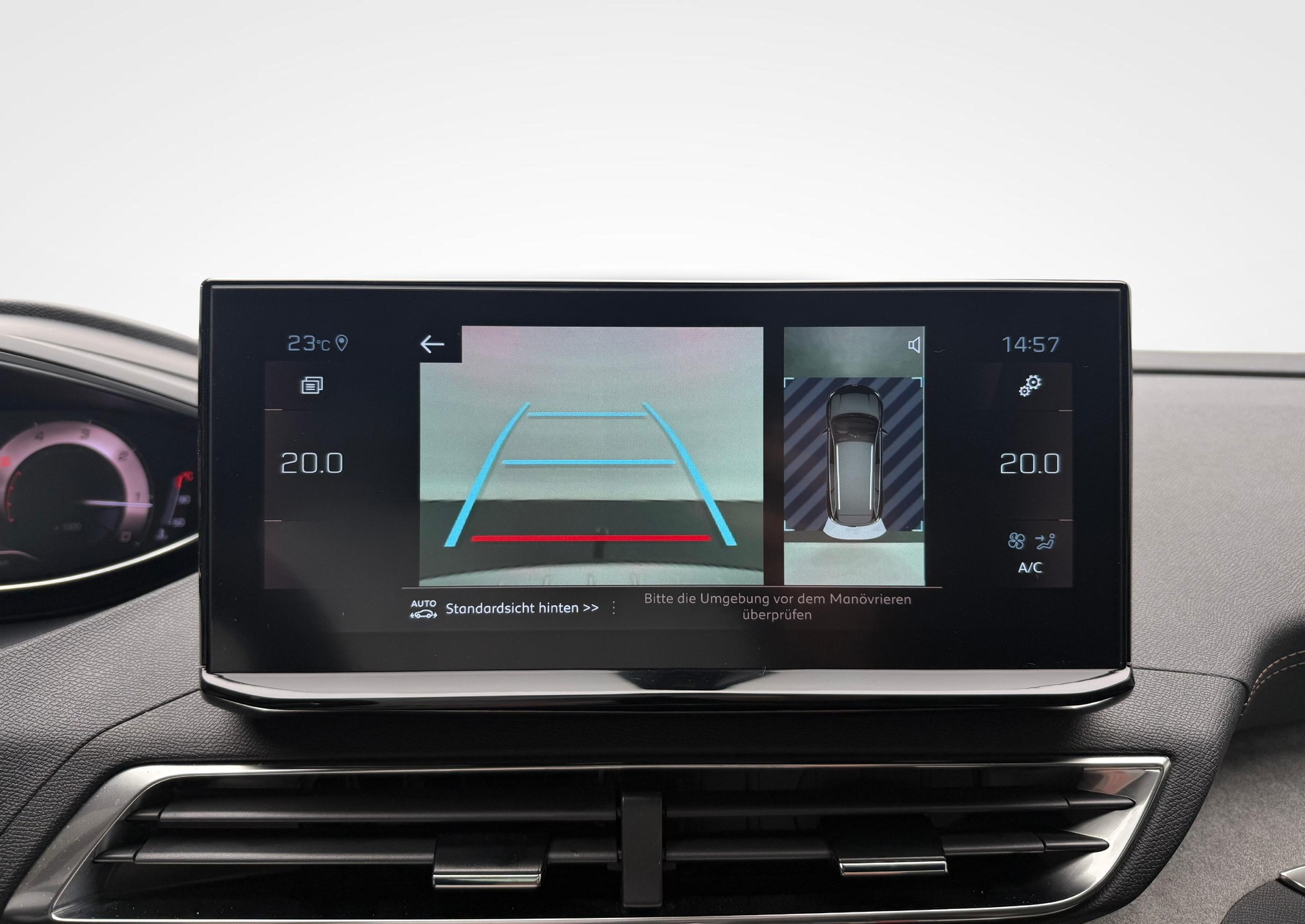 PEUGEOT 5008 1.5 BlueHDi GT Pack-image-12