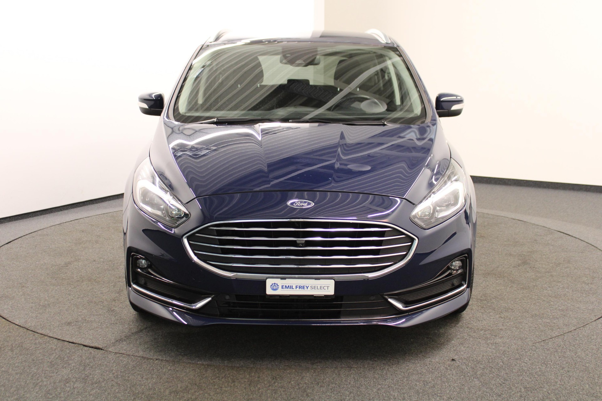 FORD S-Max 2.0 TDCi 150 Titanium *LEASING 1.99%*-image-1