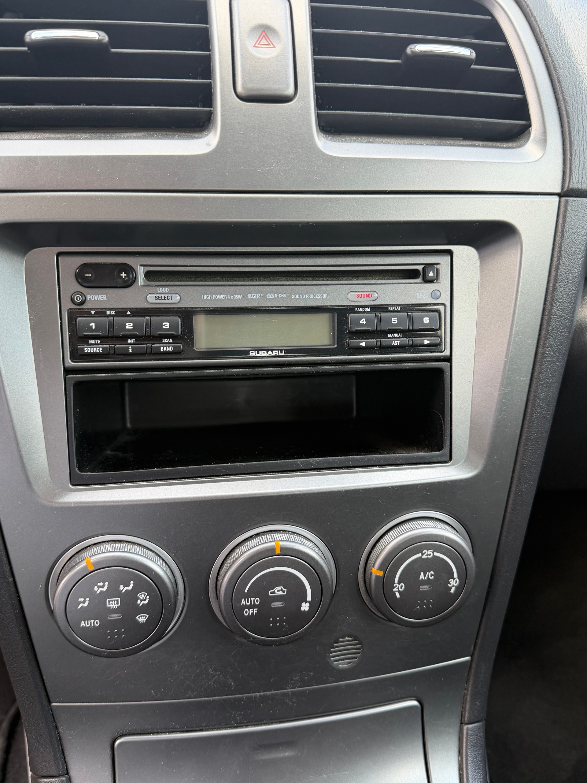 SUBARU Impreza 2.0R-image-15