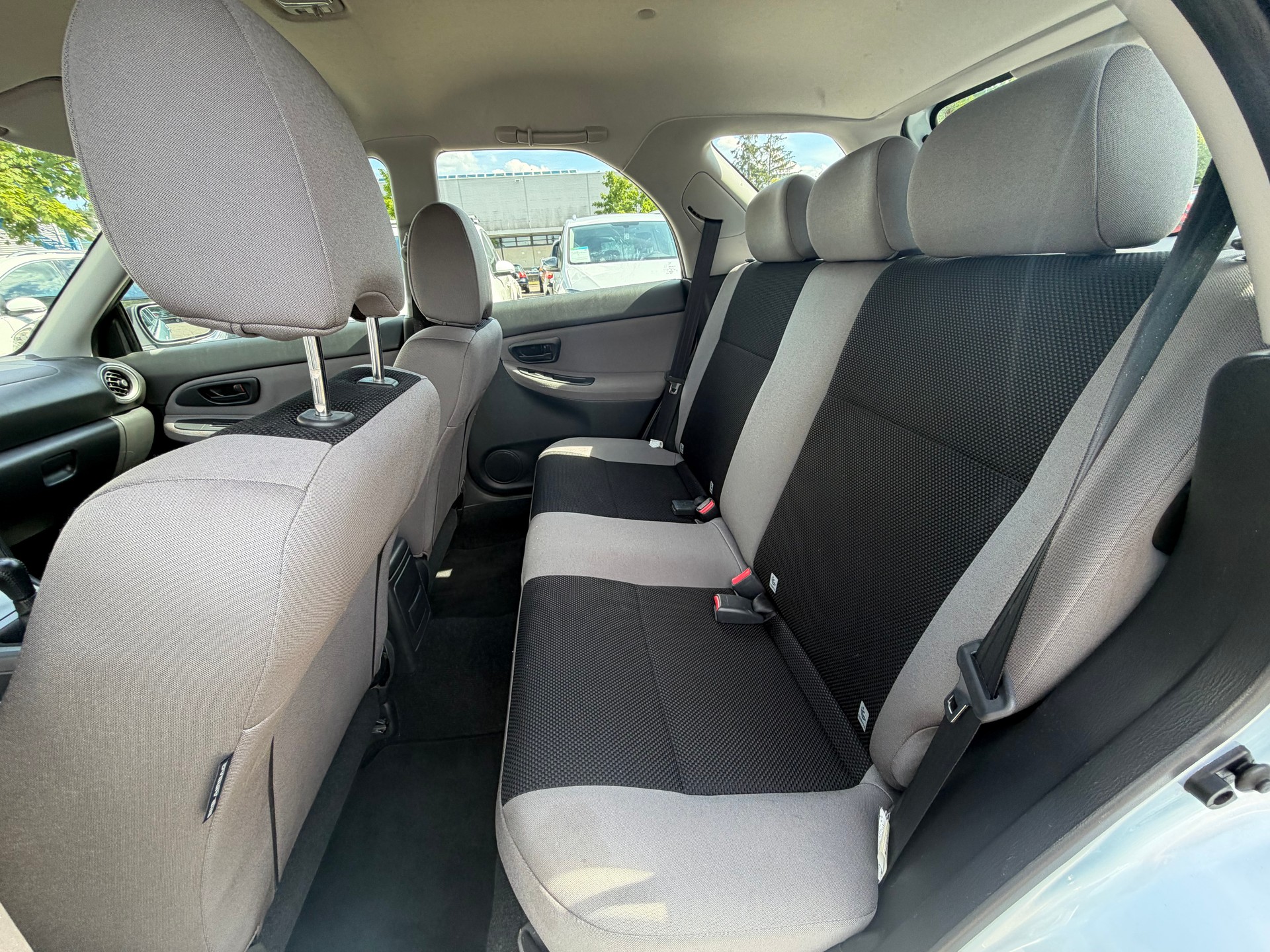 SUBARU Impreza 2.0R-image-9