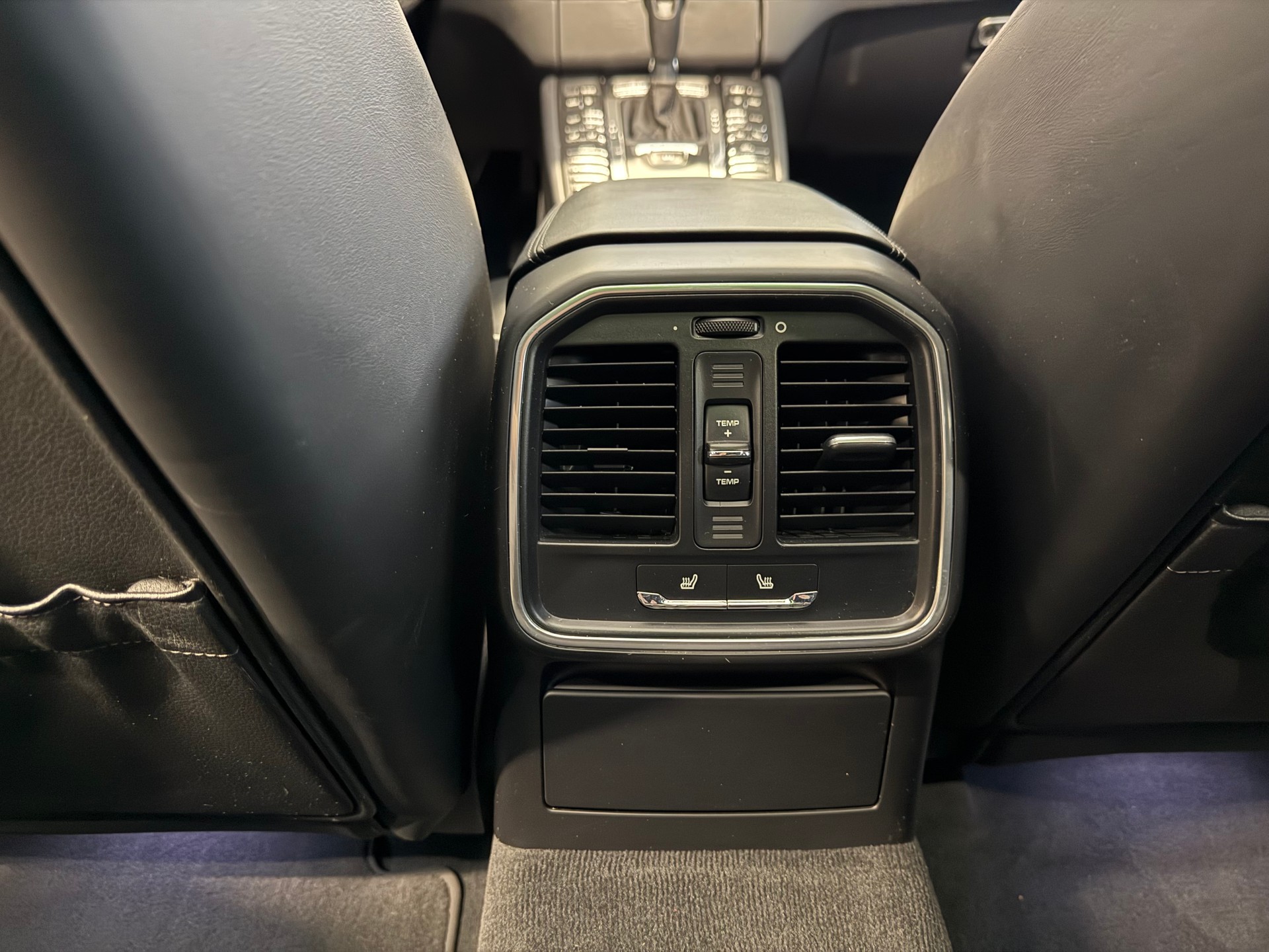 PORSCHE Macan Turbo PDK-image-20