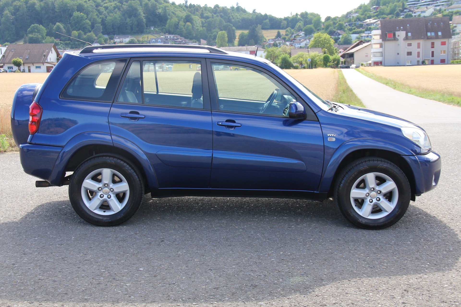 TOYOTA RAV-4 2.0 16V Linea Terra-image-4