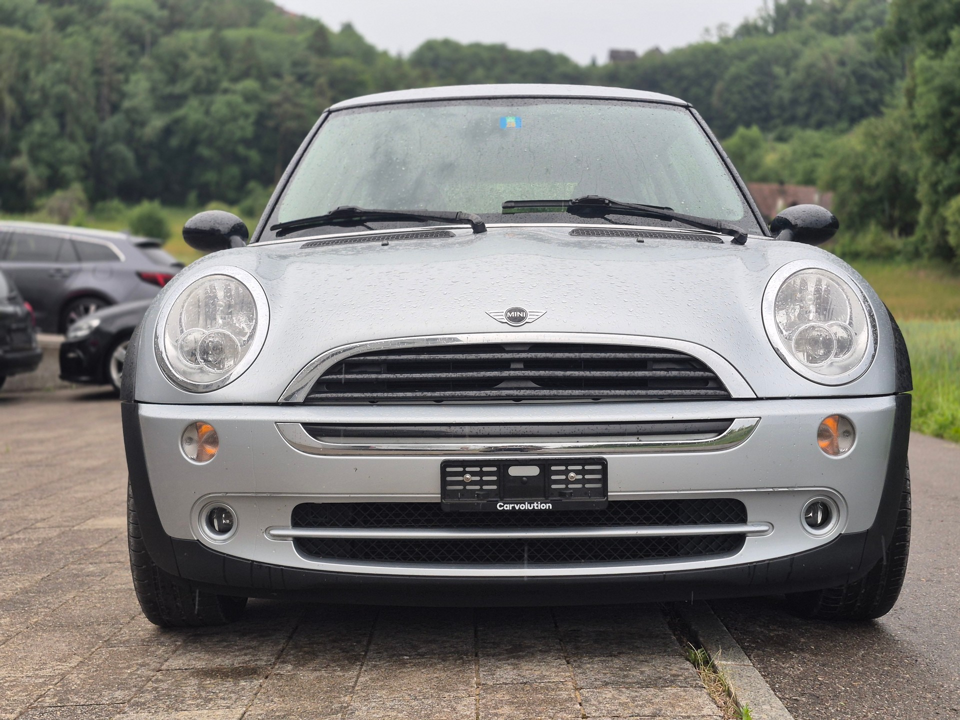 MINI One-image-2