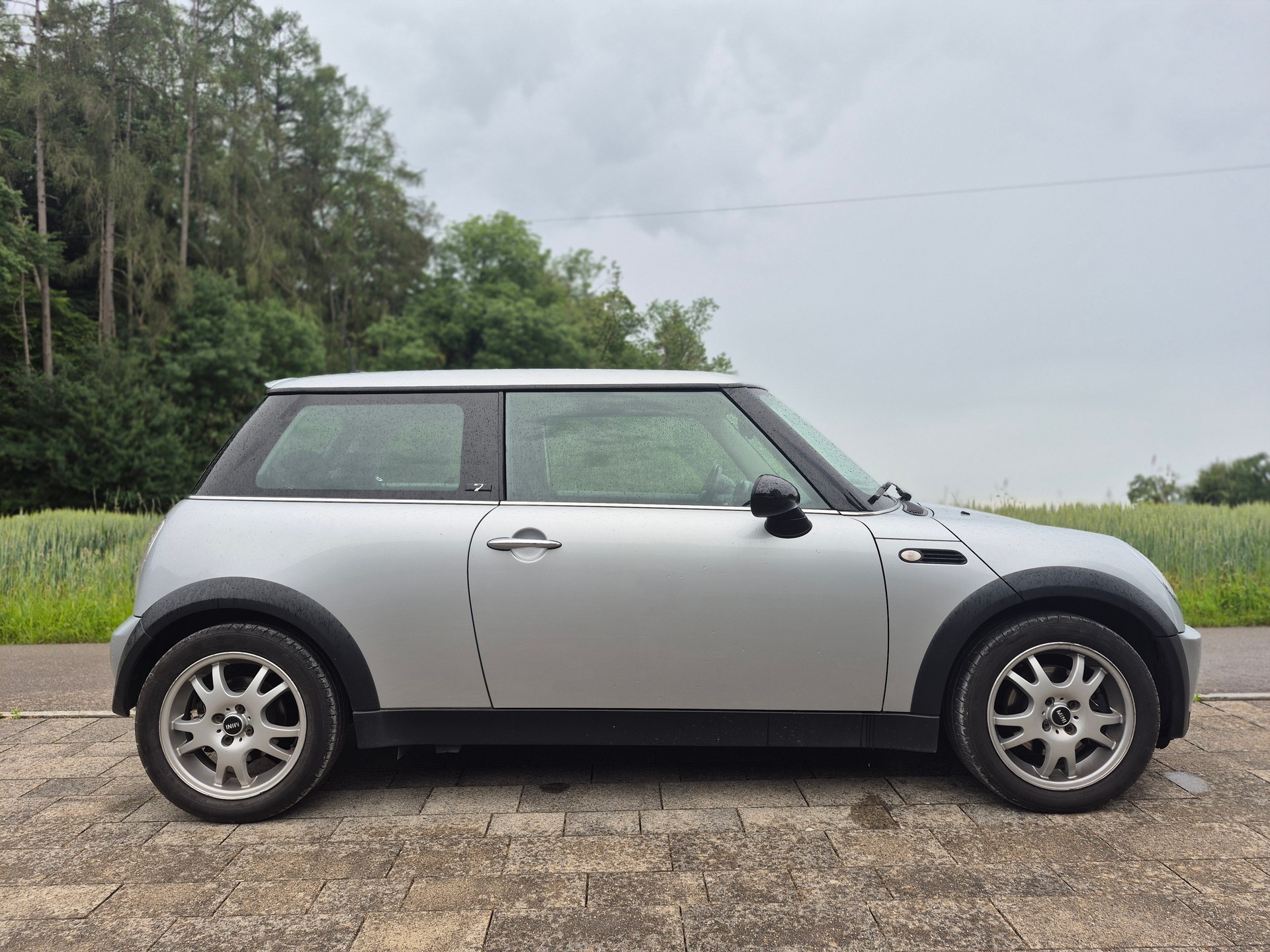 MINI One-image-4
