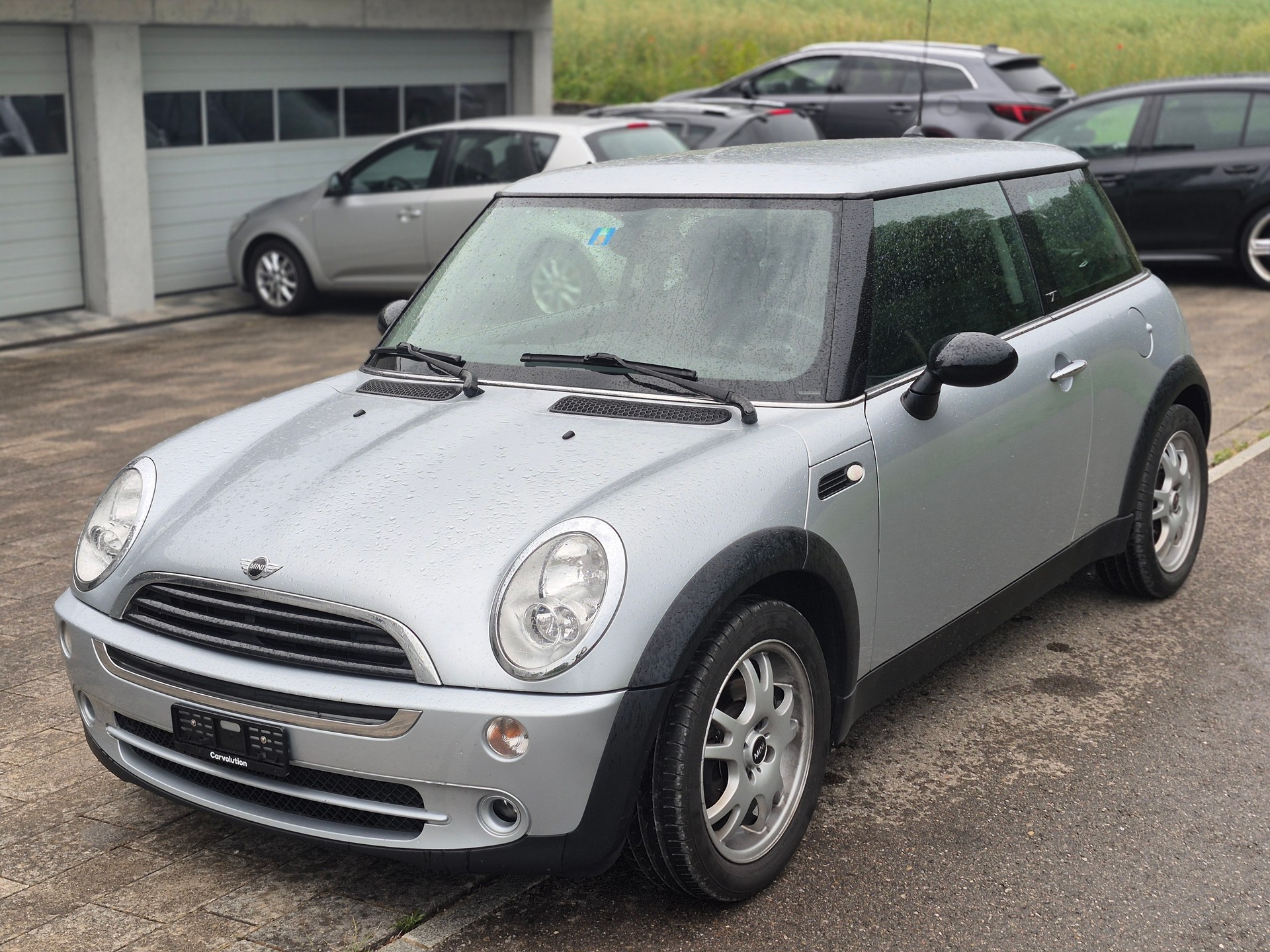 MINI One-image-1
