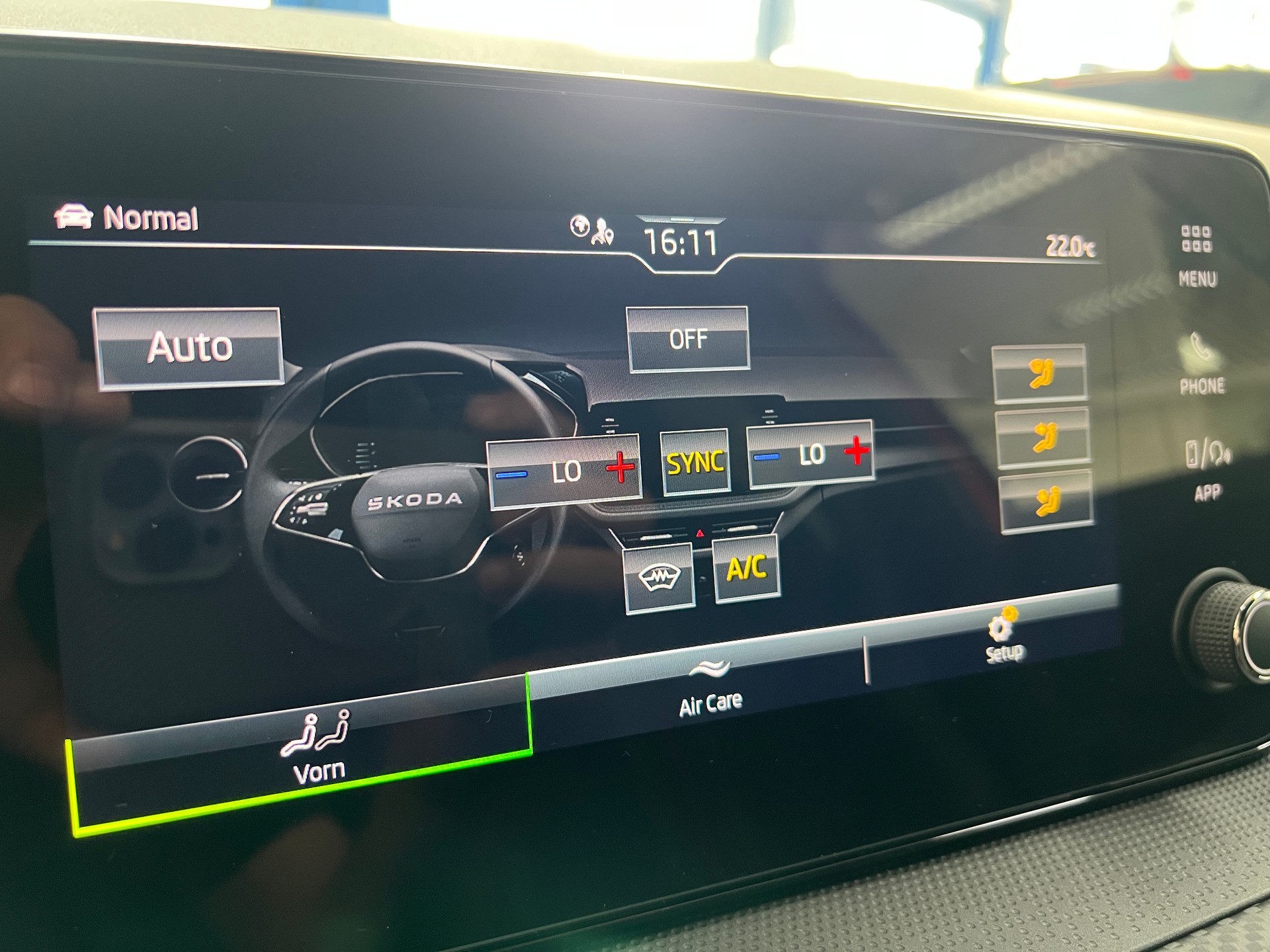 SKODA Fabia 1.5 TSI Monte Carlo DSG / 5 Jahre Garantie-image-18