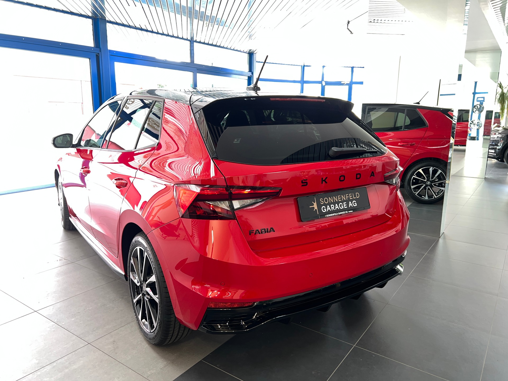 SKODA Fabia 1.5 TSI Monte Carlo DSG / 5 Jahre Garantie-image-3