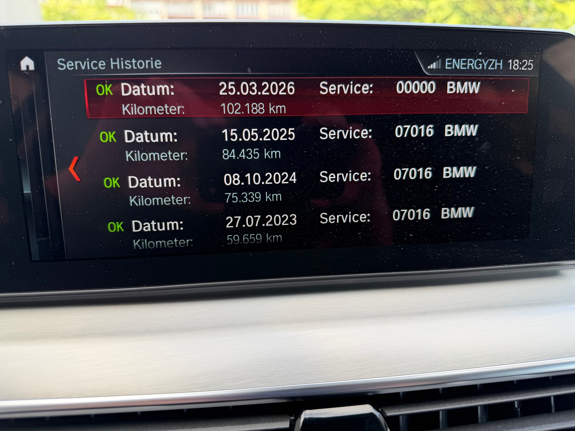 BMW 530d xDrive Touring Luxury Line Steptronic-image-29
