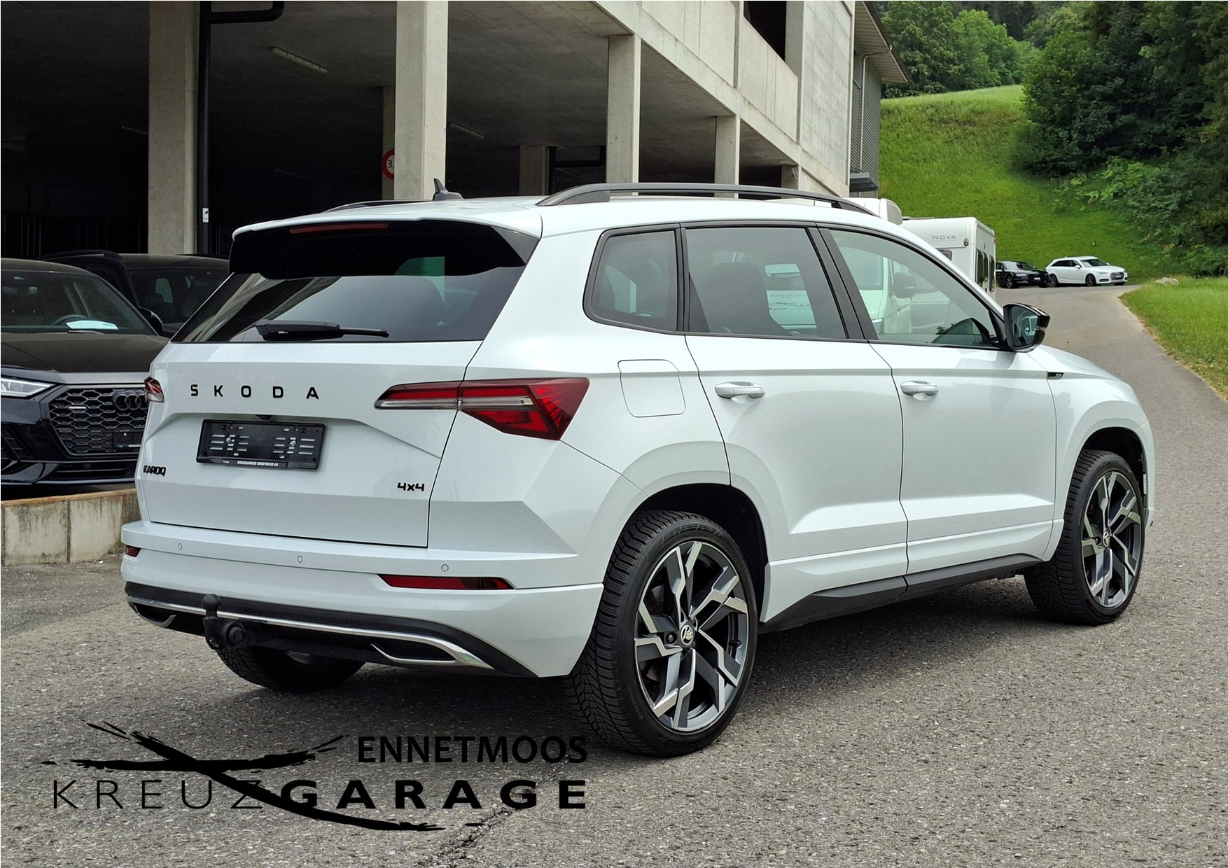 SKODA Karoq 2.0 TSI SportLine 4x4 DSG *Anhängerkupplung+Panodach+inkl. Garantie*-image-5