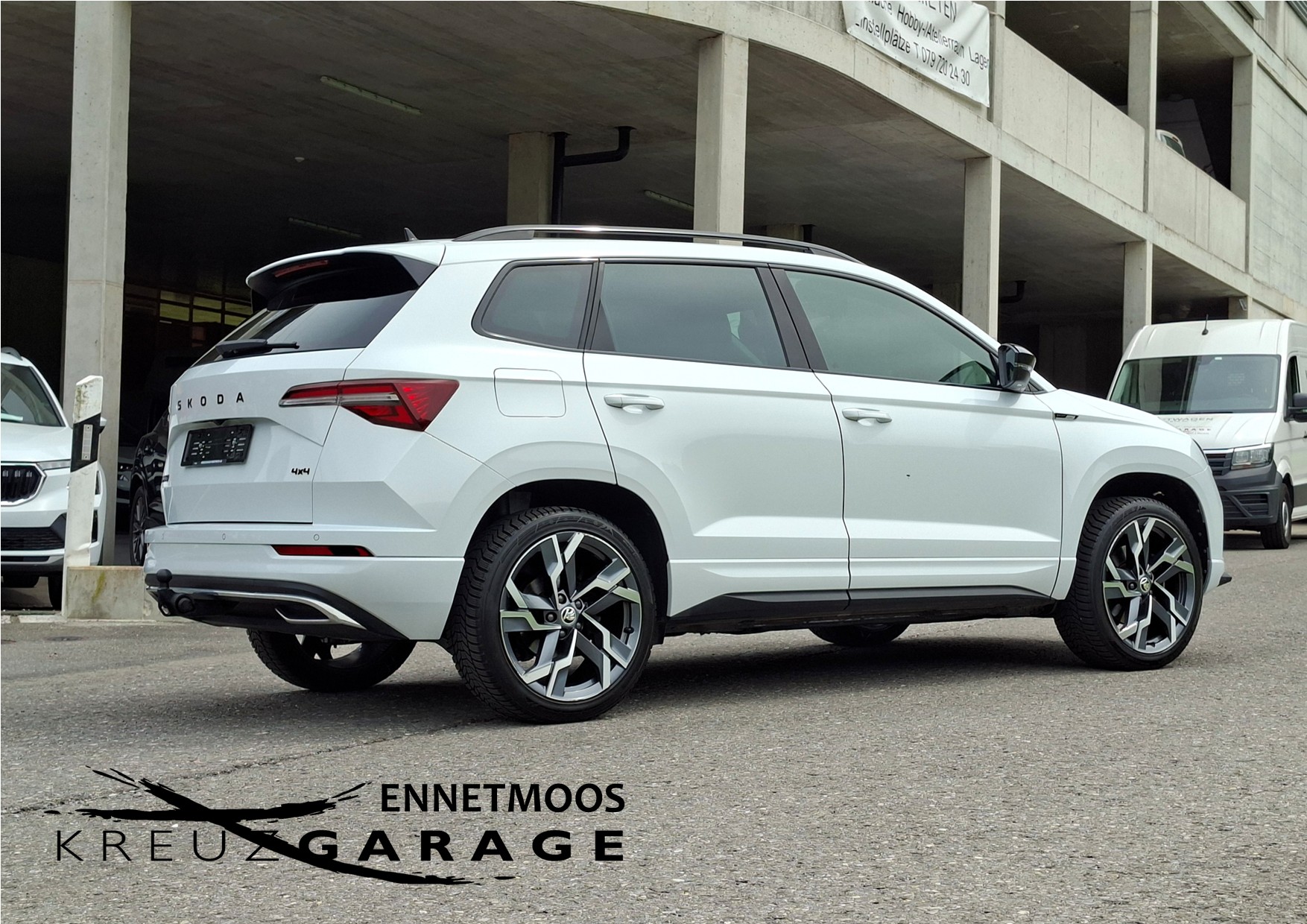 SKODA Karoq 2.0 TSI SportLine 4x4 DSG *Anhängerkupplung+Panodach+inkl. Garantie*-image-4