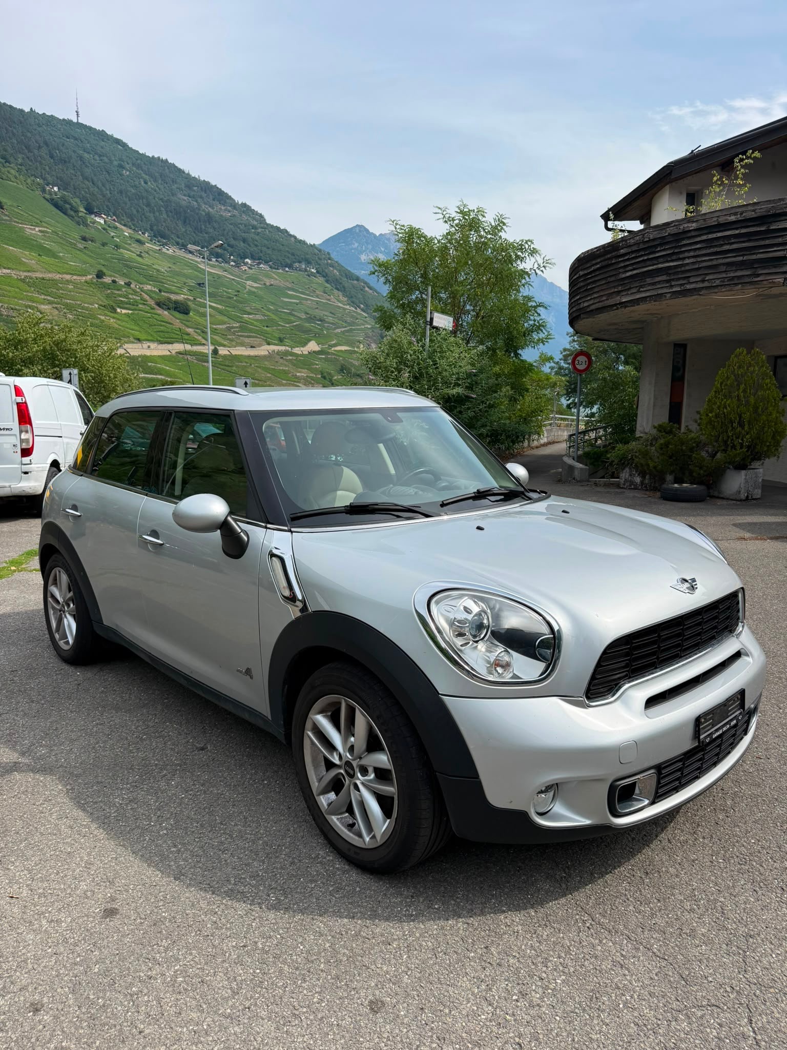 MINI Countryman Cooper S ALL4-image-0