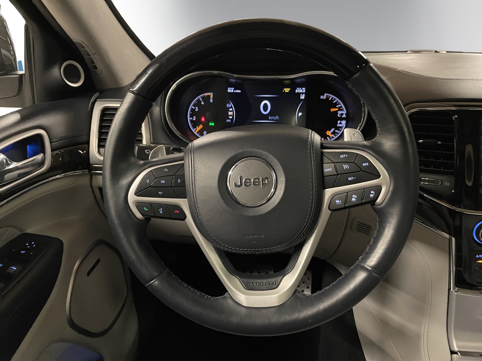 Image JEEP GRAND-CHEROKEE Grand Cherokee 3.0 CRD Overland Automatic