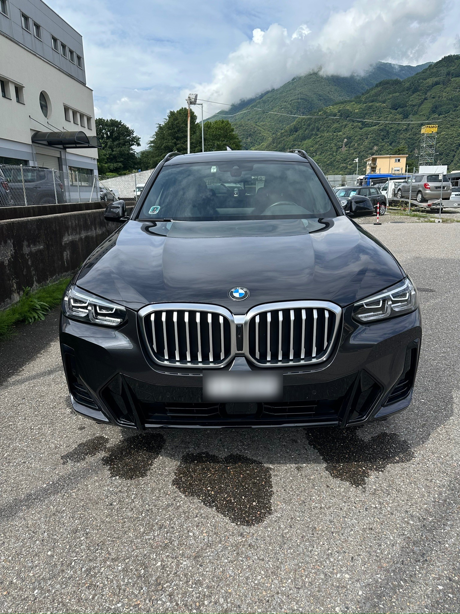 BMW 20d xDrive-image-1