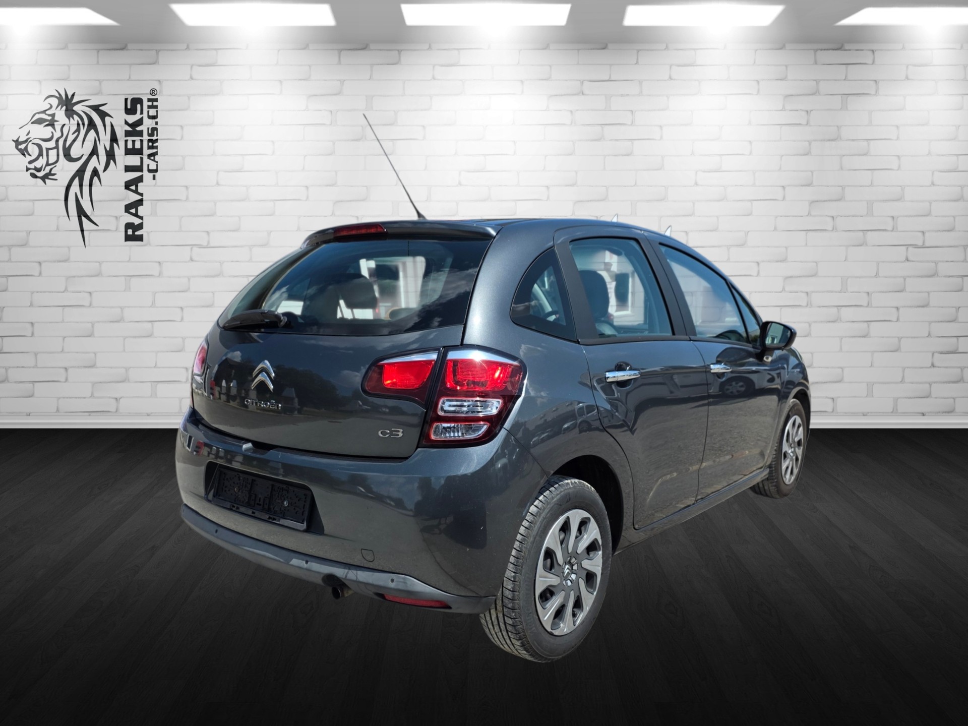 CITROEN C3 1.2i Exclusive-image-2