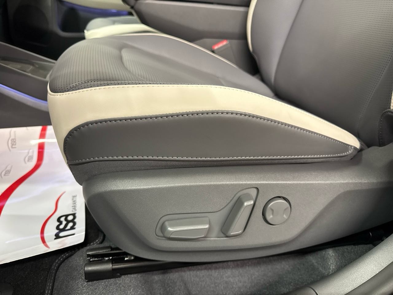 KIA EV3 81,4 kWh GT-Line Long Range-showroom-element-3