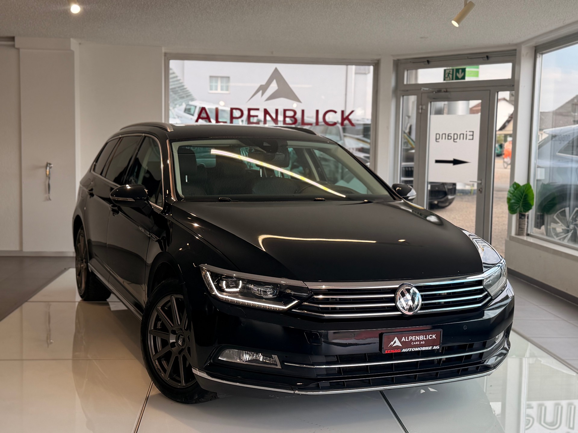 VW Passat Variant 2.0 TDI SCR BMT Highline DSG-image-0