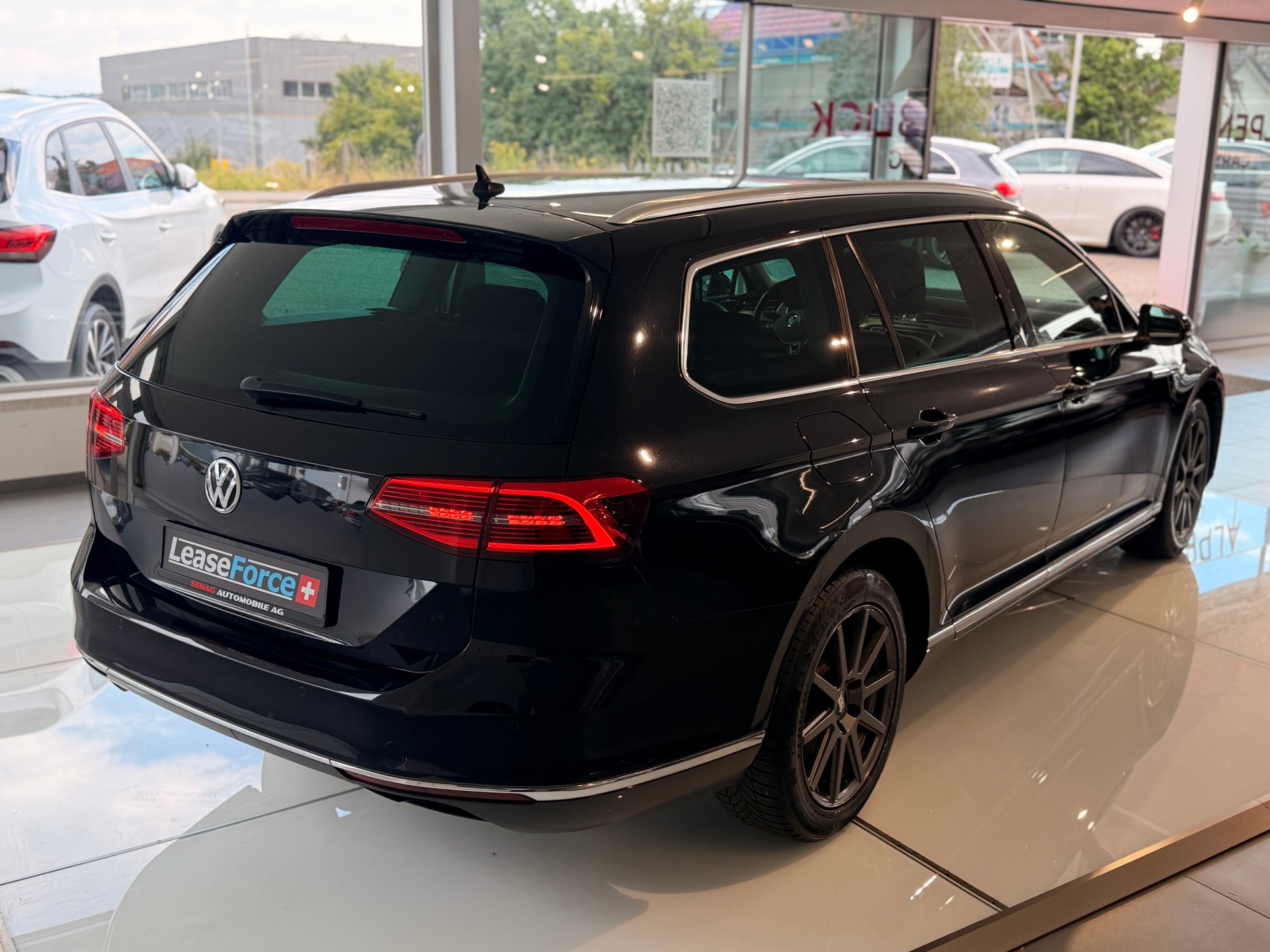 VW Passat Variant 2.0 TDI SCR BMT Highline DSG-image-6