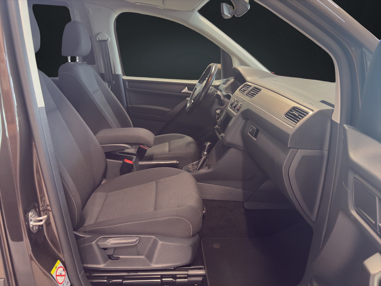 VW Caddy Maxi 2.0 TDI Family 7 POSTI-image-12