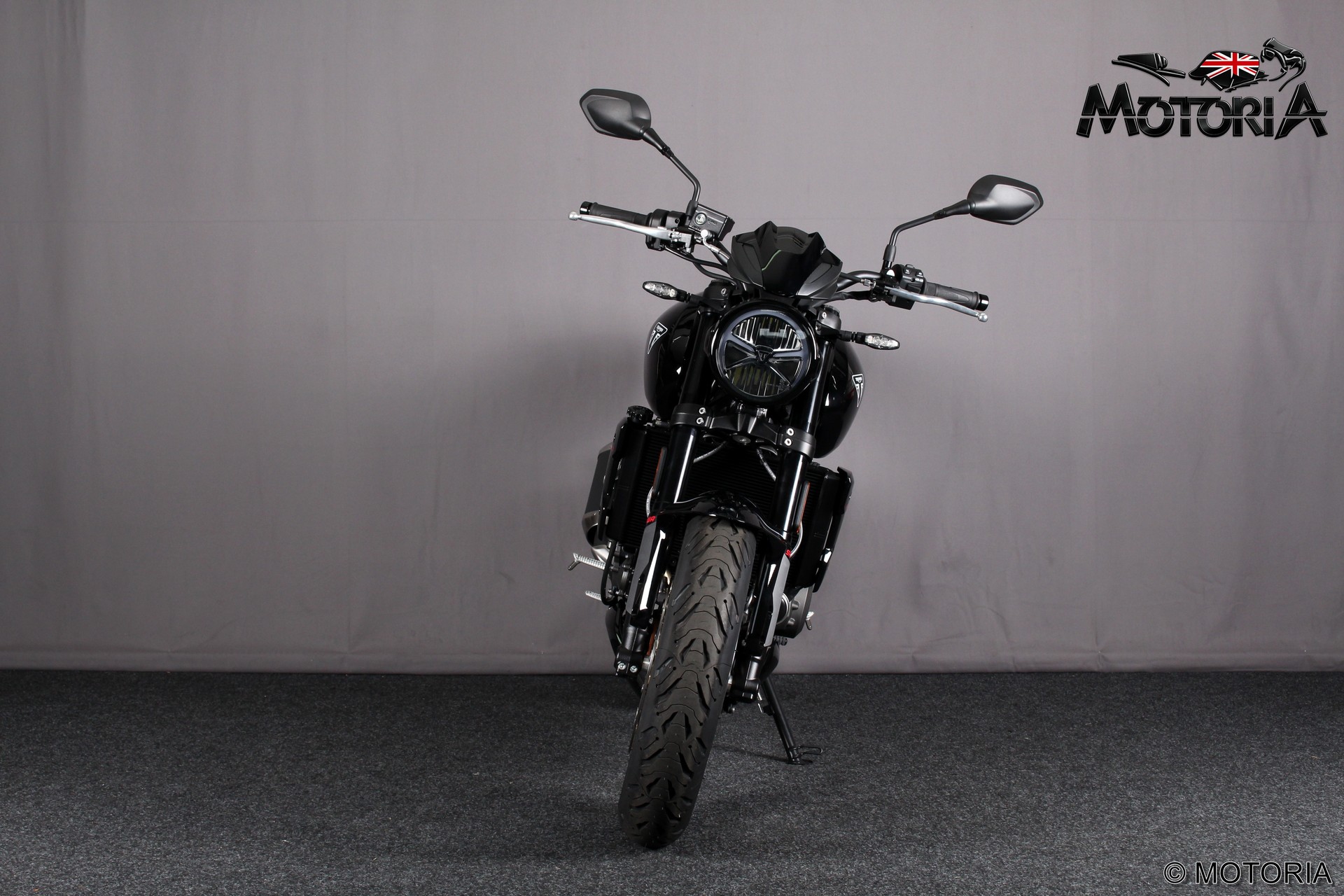 TRIUMPH Trident 800-image-7