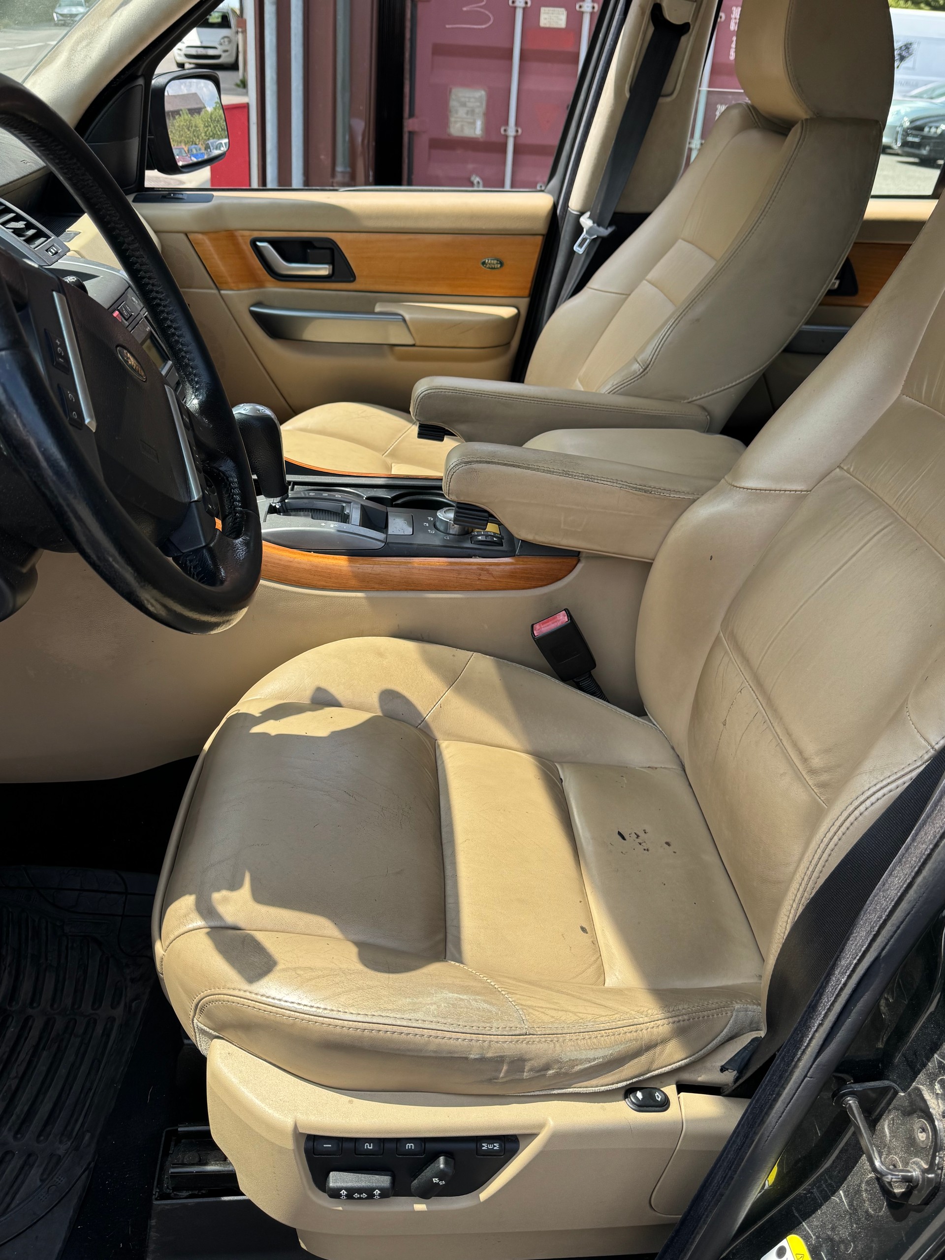 LAND ROVER Range Rover Sport 3.6 Td8 HSE Automatic-image-9