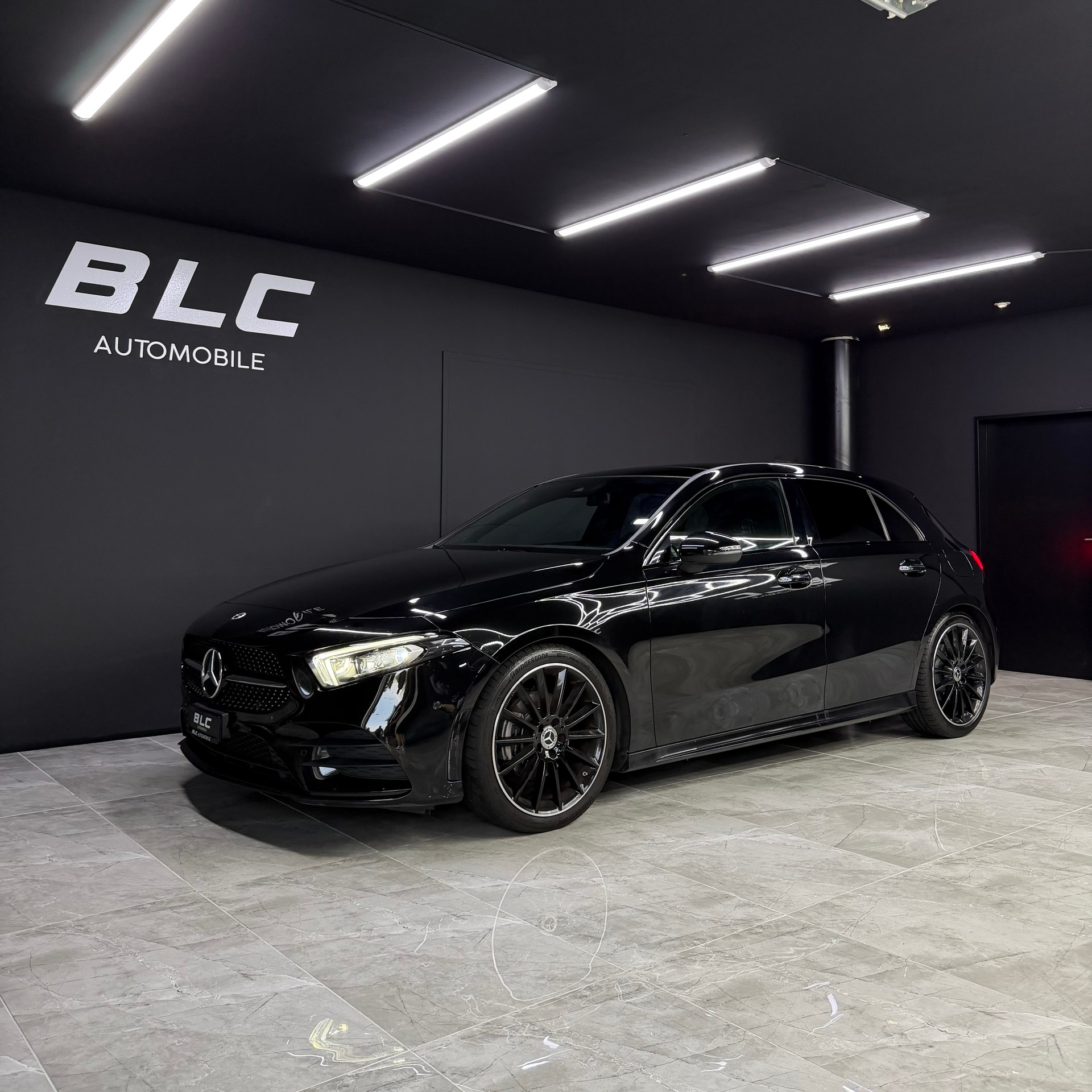 MERCEDES-BENZ A 200 AMG Line 7G-DCT