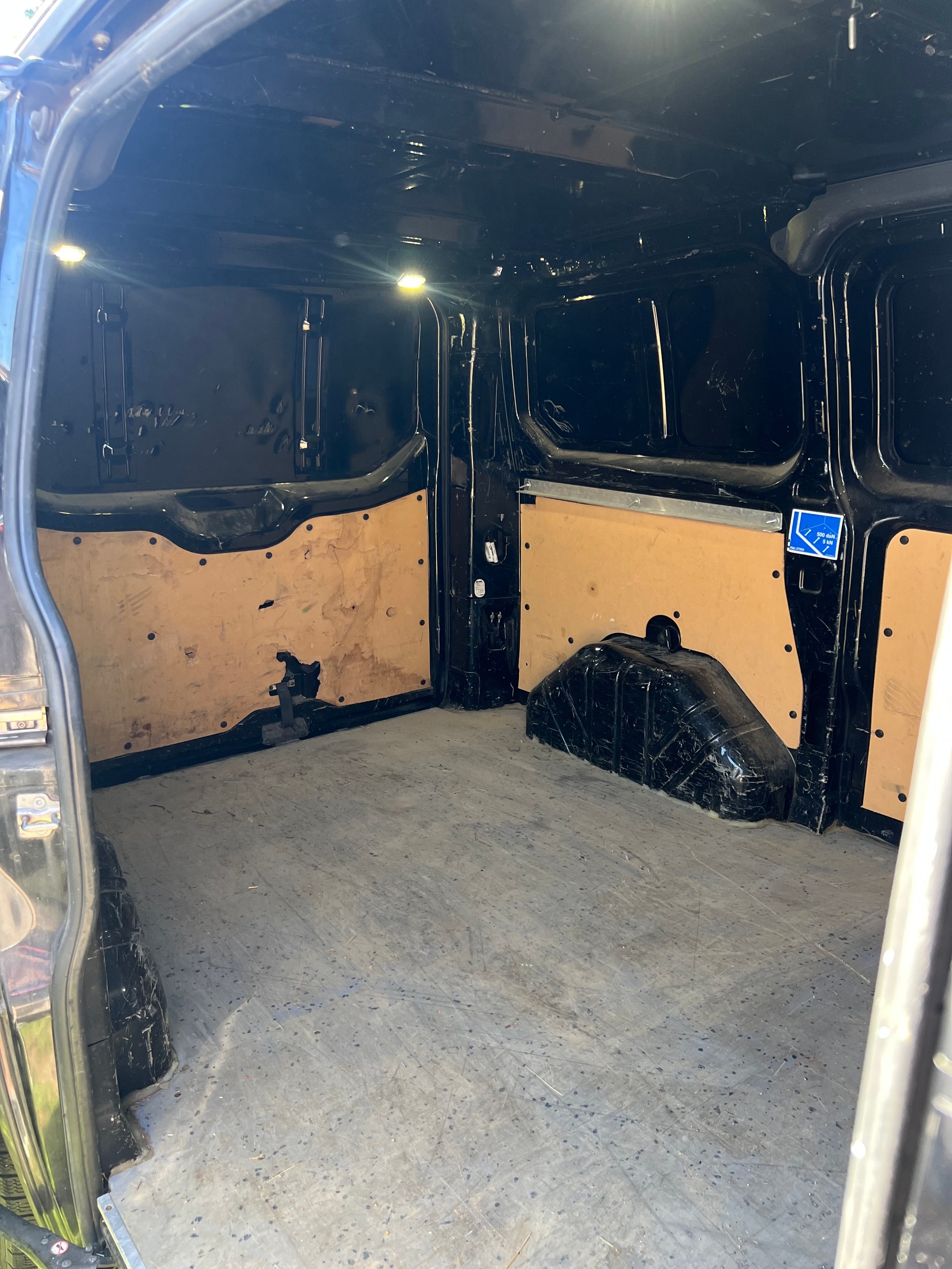 FORD Transit Custom Van 290 L1H1 Trend-image-14