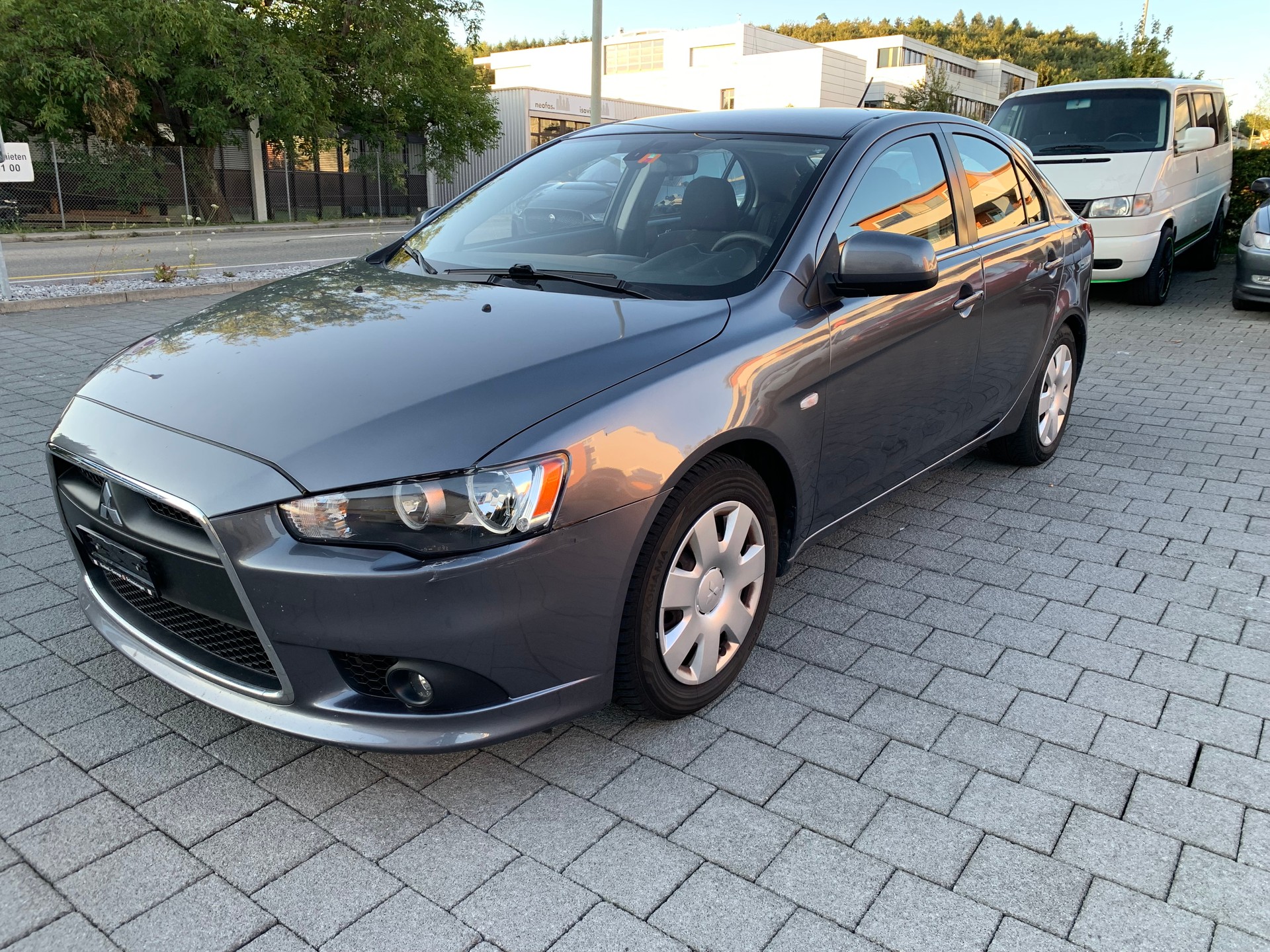 MITSUBISHI Lancer Sportback 1.6 Jubilé35-image-0
