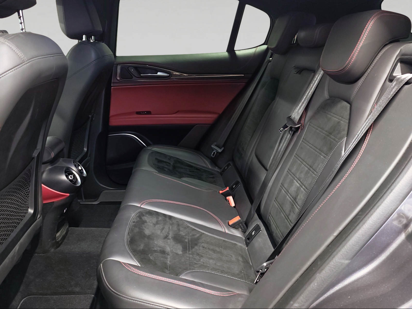 ALFA ROMEO Stelvio 2.9 V6 Quadrifoglio Q4 Automatic-image-7