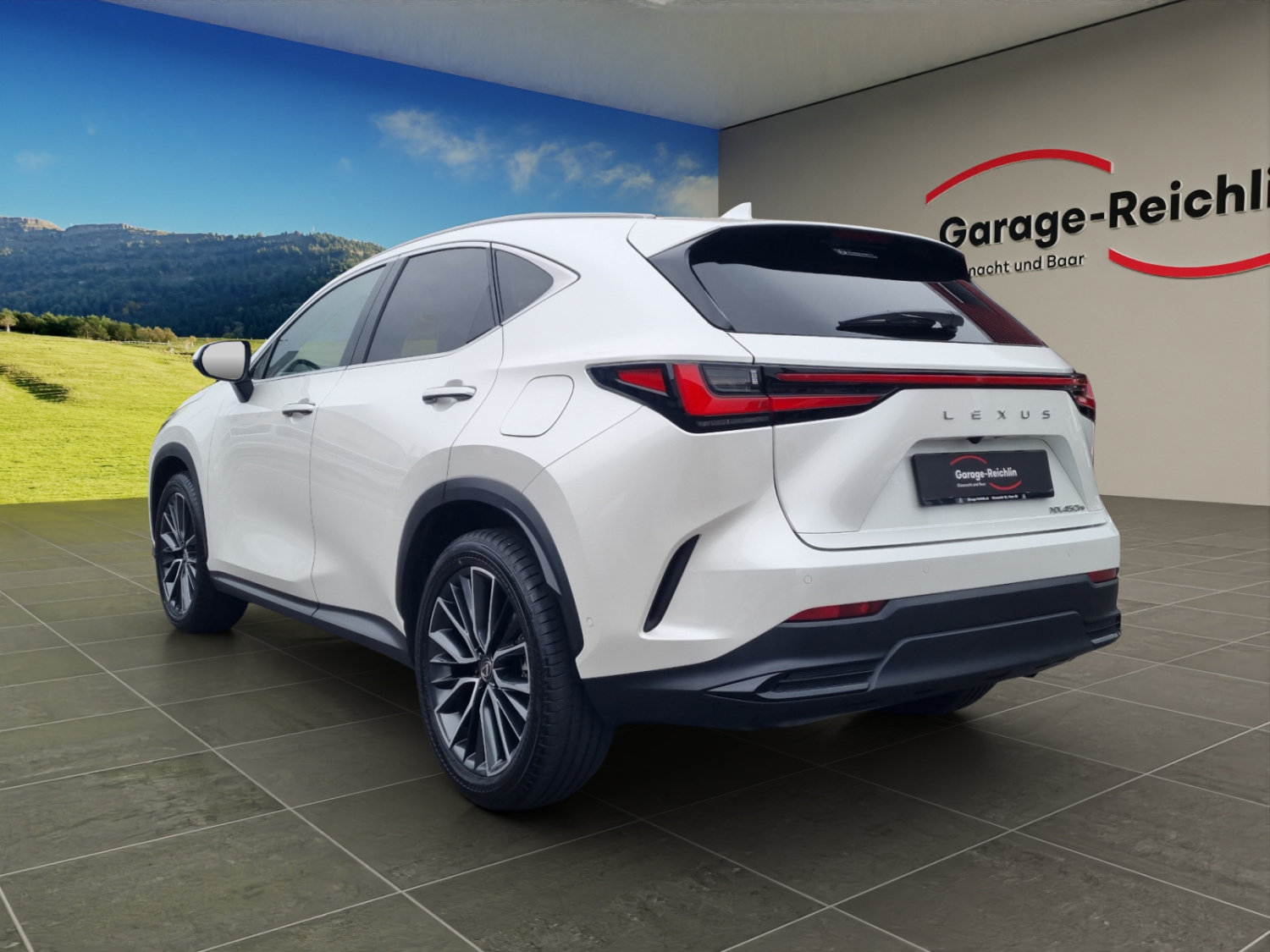 LEXUS NX 450h+ Excellence-image-2