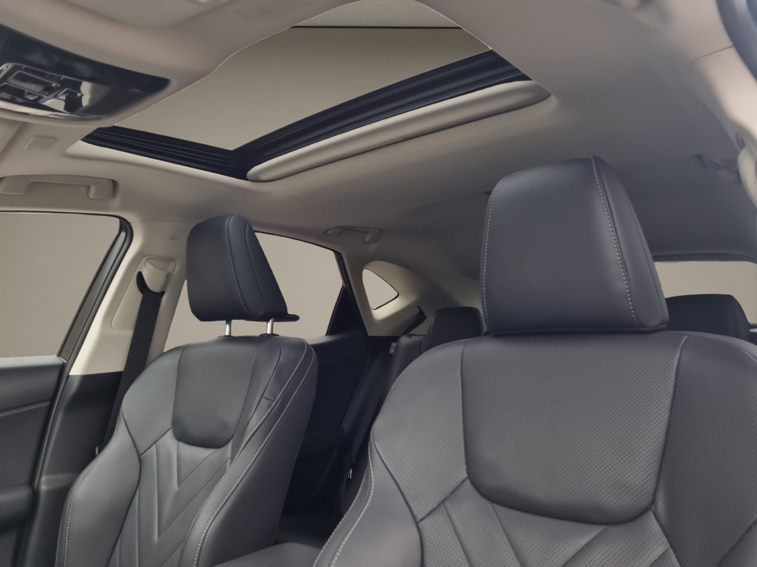 LEXUS NX 450h+ Excellence-image-9