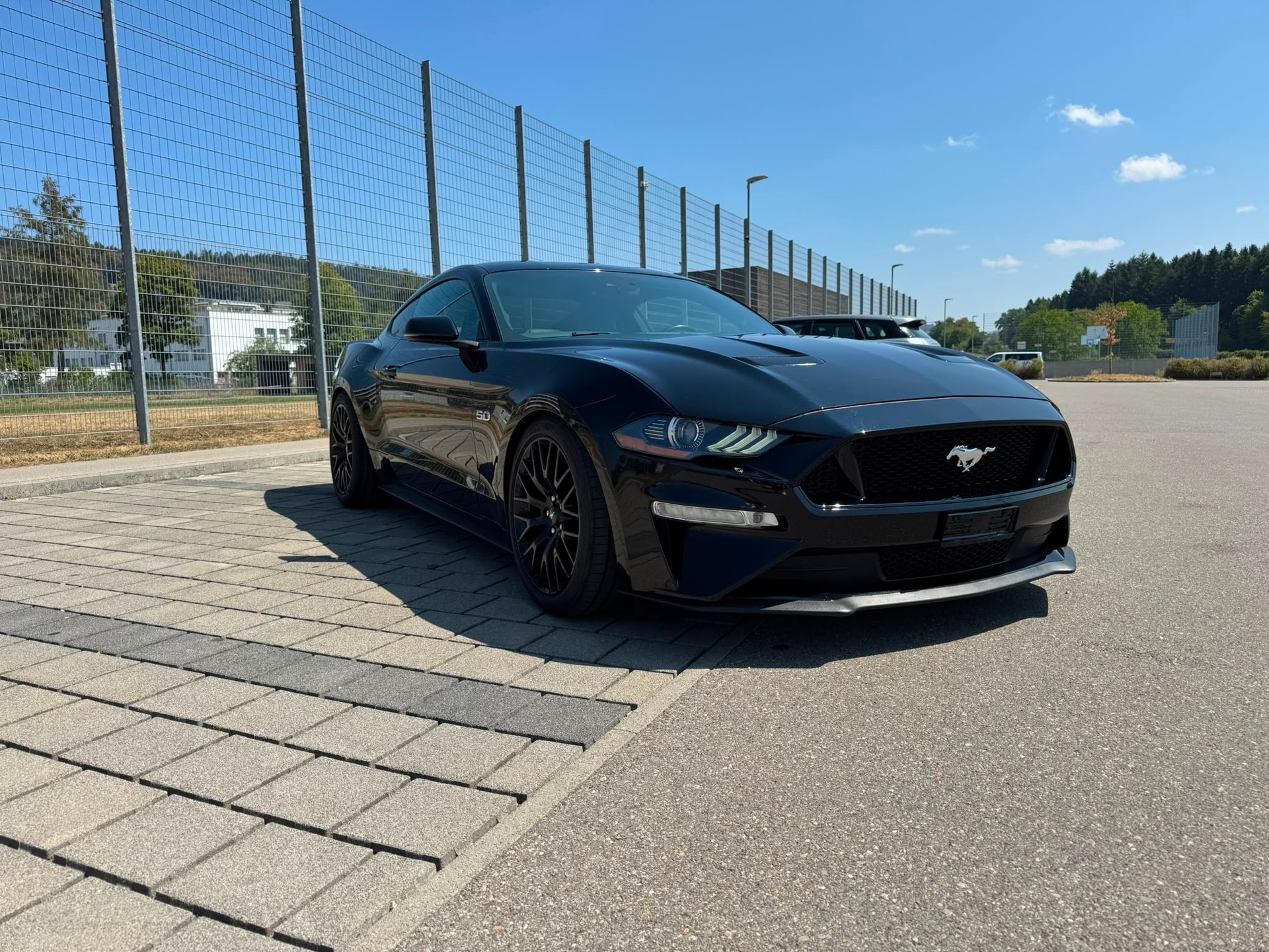 FORD 5.0 V8 GT-image-1