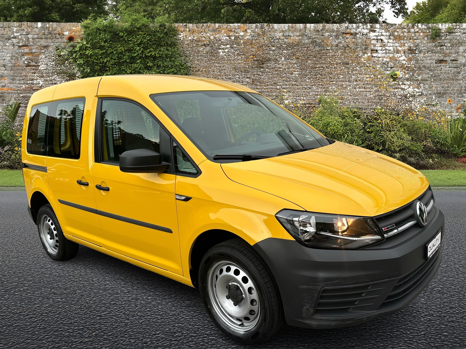 VW Caddy 2.0TDI 4Motion BlueMotion Technology DSG-image-6
