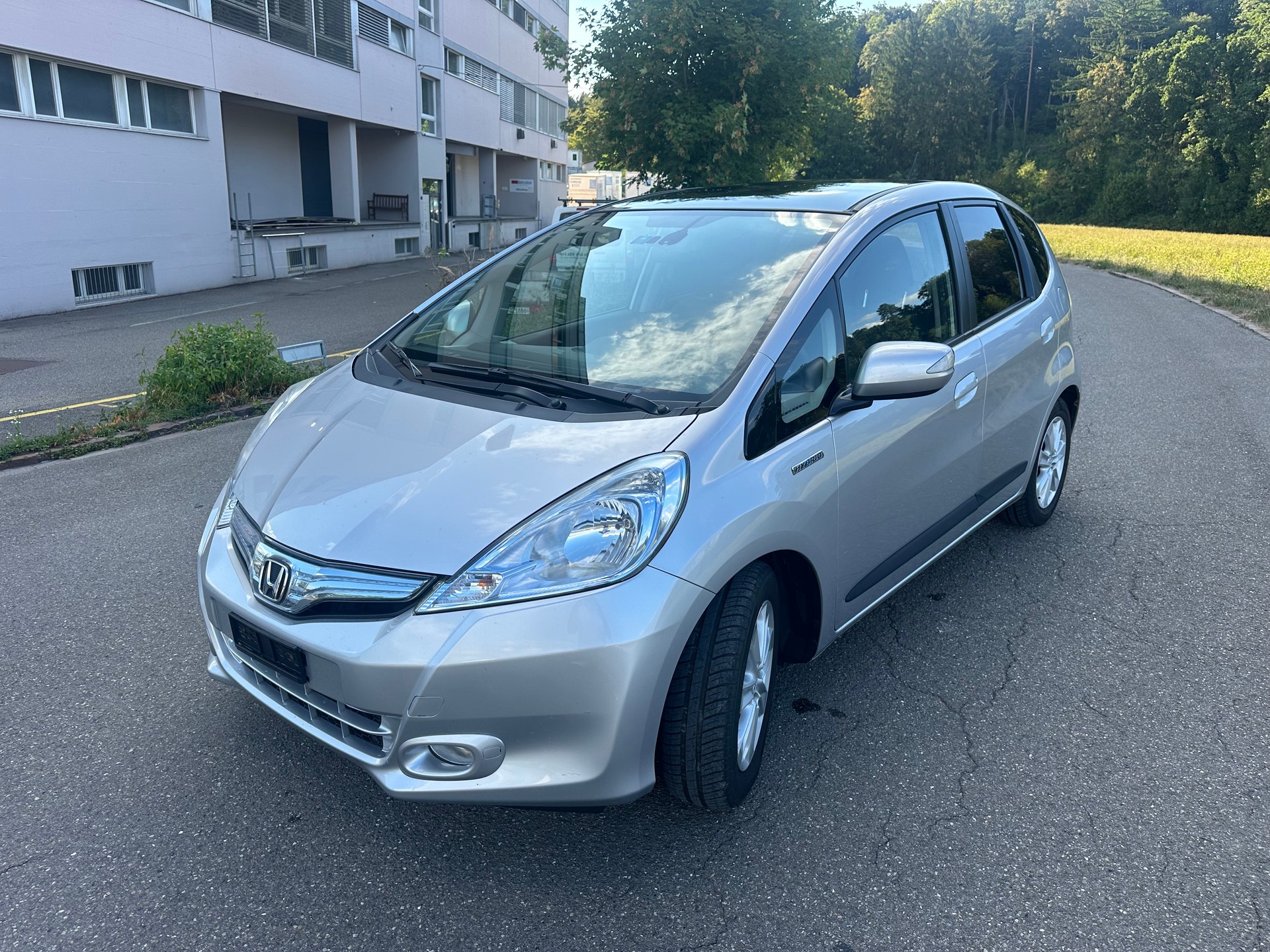 HONDA Jazz 1.3i Hybrid Exclusive CVT-image-2