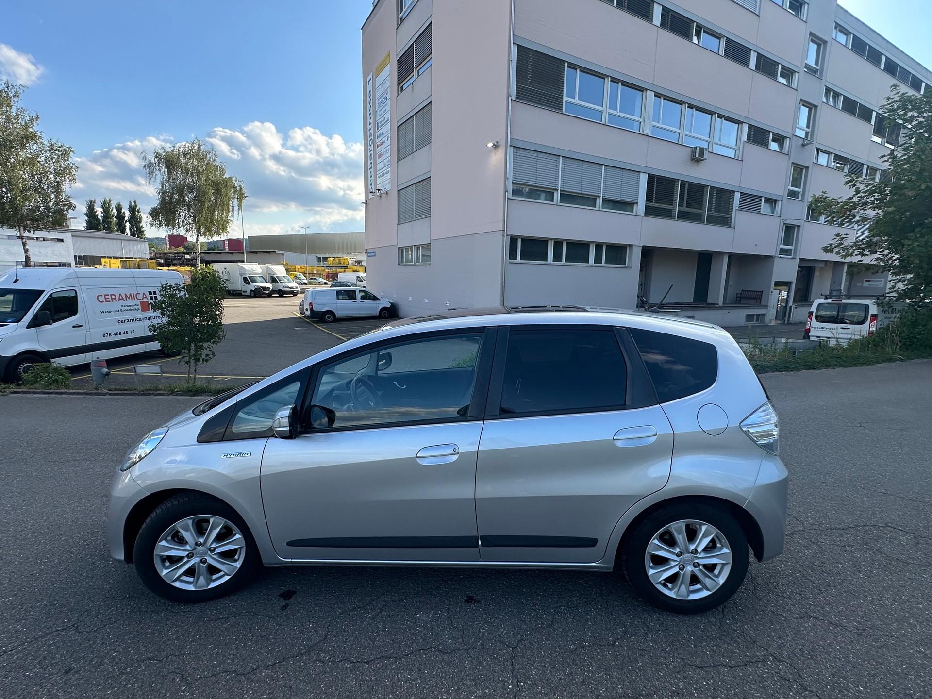 HONDA Jazz 1.3i Hybrid Exclusive CVT-image-5