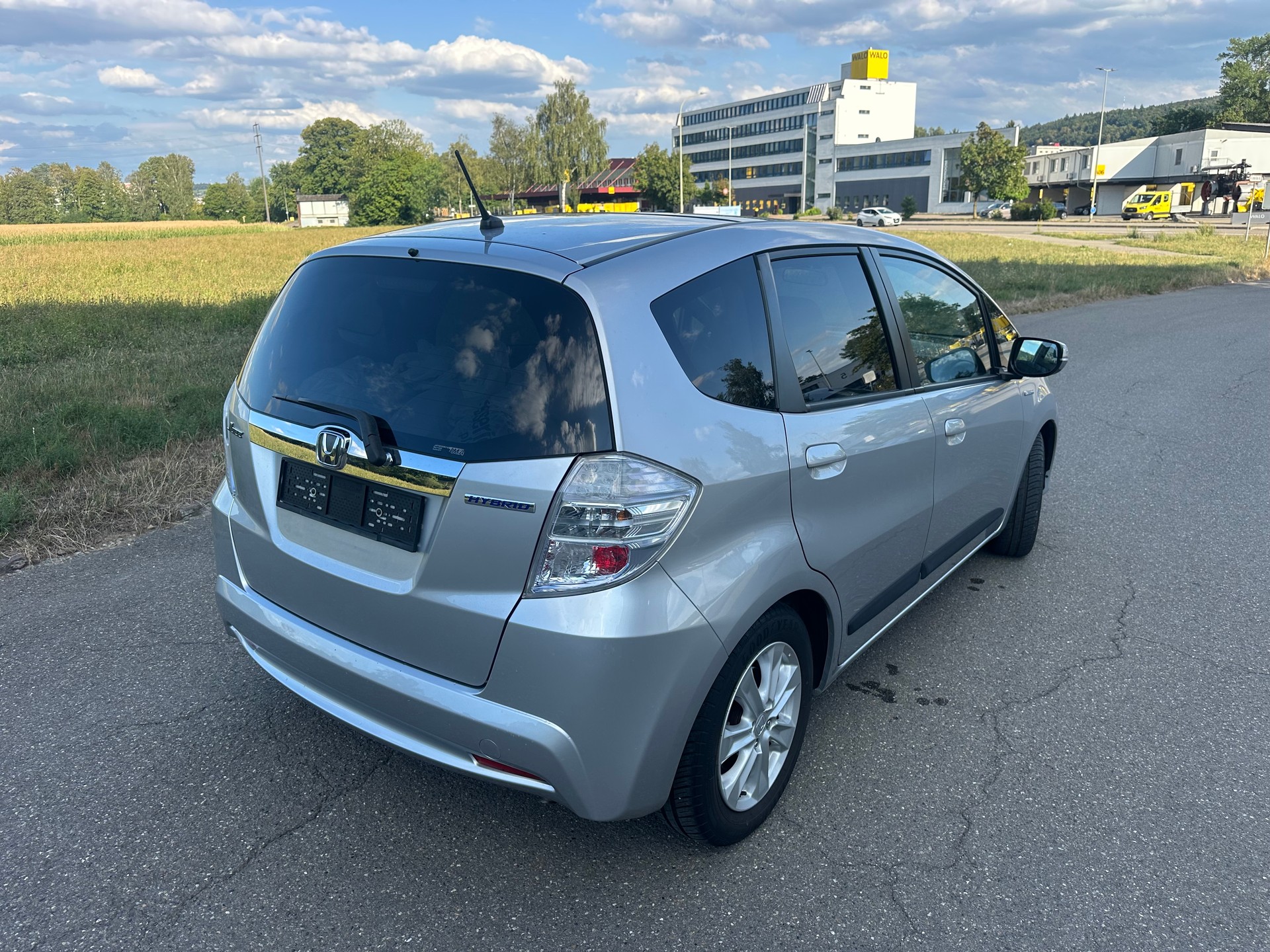 HONDA Jazz 1.3i Hybrid Exclusive CVT-image-3
